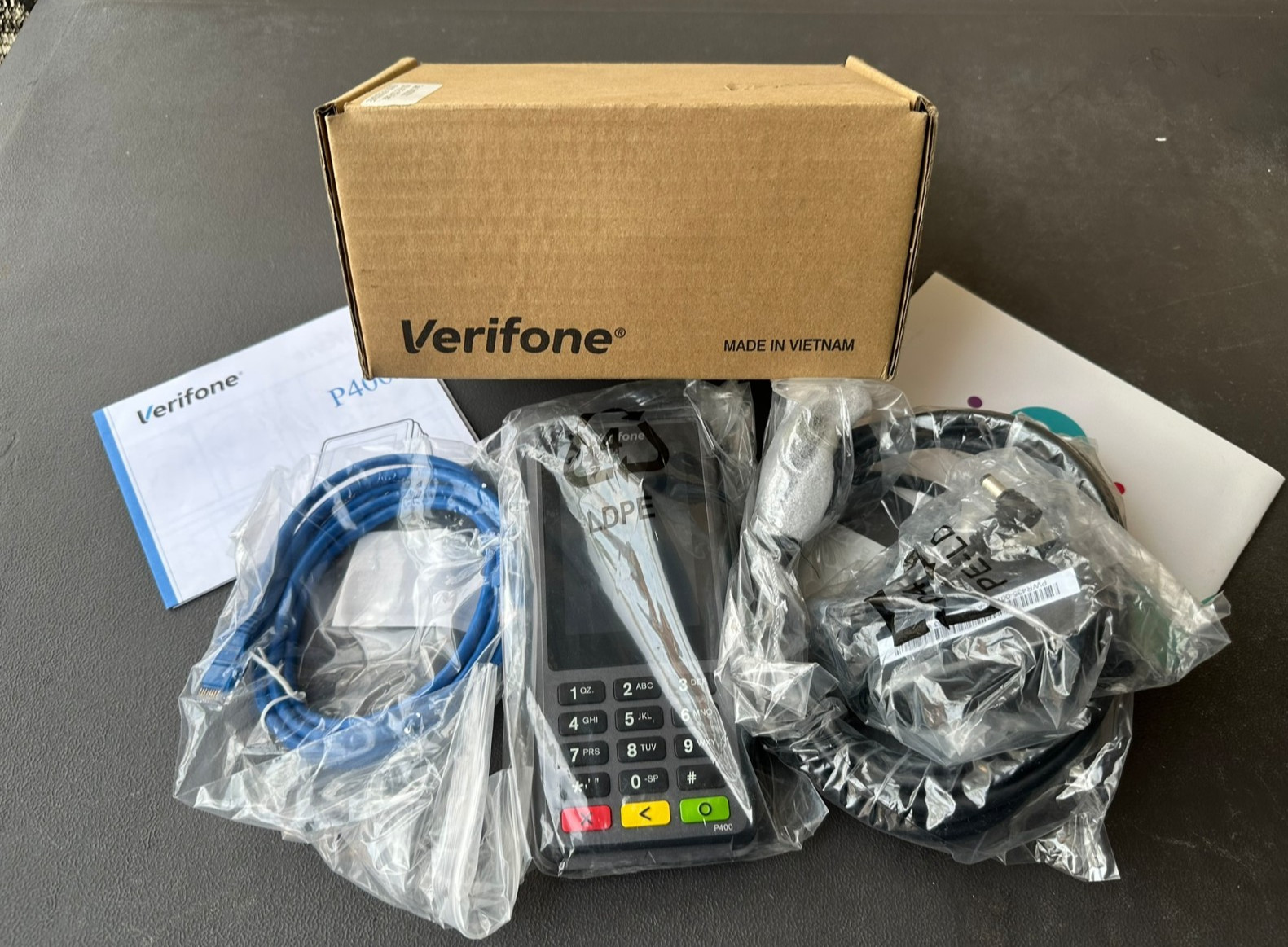 Verifone Engage P400 Plus Pinpad, Magnetic Smart NFC Reader, Full Pack+Cables
