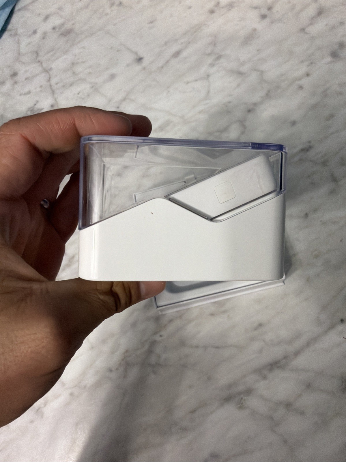 Brand New SumUp Solo Wi-Fi Smart Card Terminal White (815610001)