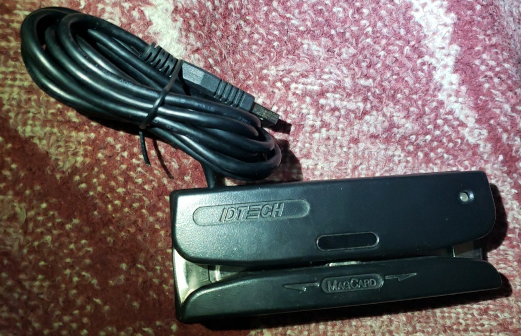 ID TECH Omni 3237 Heavy Duty Slot Reader – magnetic card reader- USB WCR3237512U
