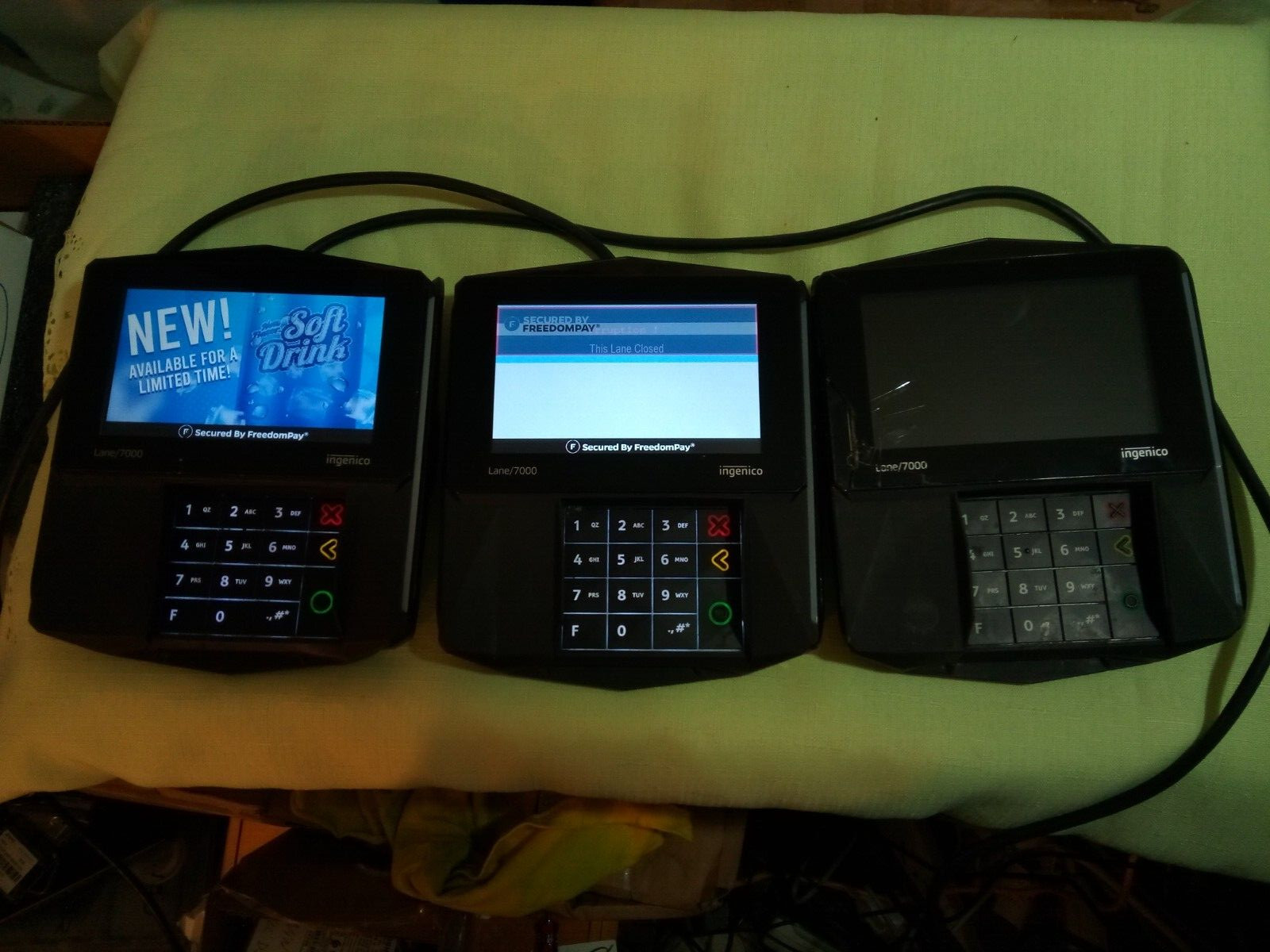 LOT OF 3 Ingenico Lane 7000 5 inch Credit Card Terminals – PRG30310679R