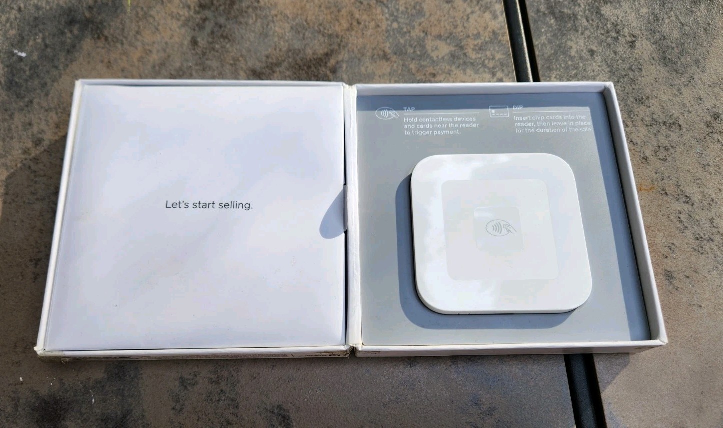 Square A-SKU-0113-03 Reader for Magstripe Lightning Connector