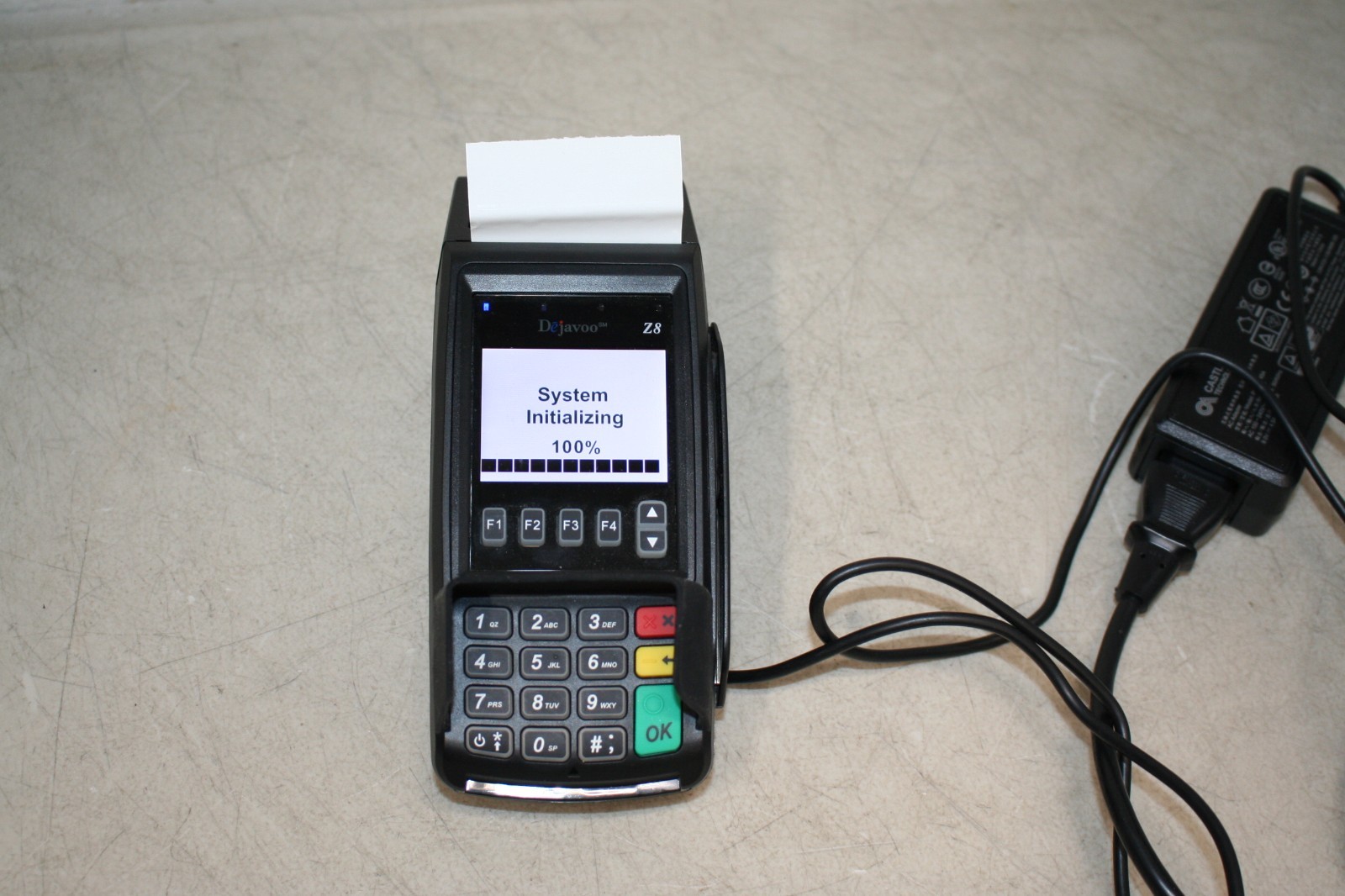 DEJAVOO Z8 – VEGA3000 Credit Card Payment Terminal Powers On- Untested