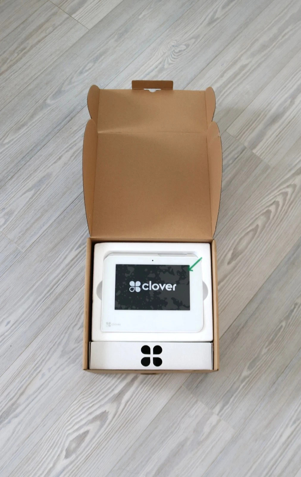 Clover Mini Wi-Fi C300 Card Reader Point of Sale System POS NEW In Box