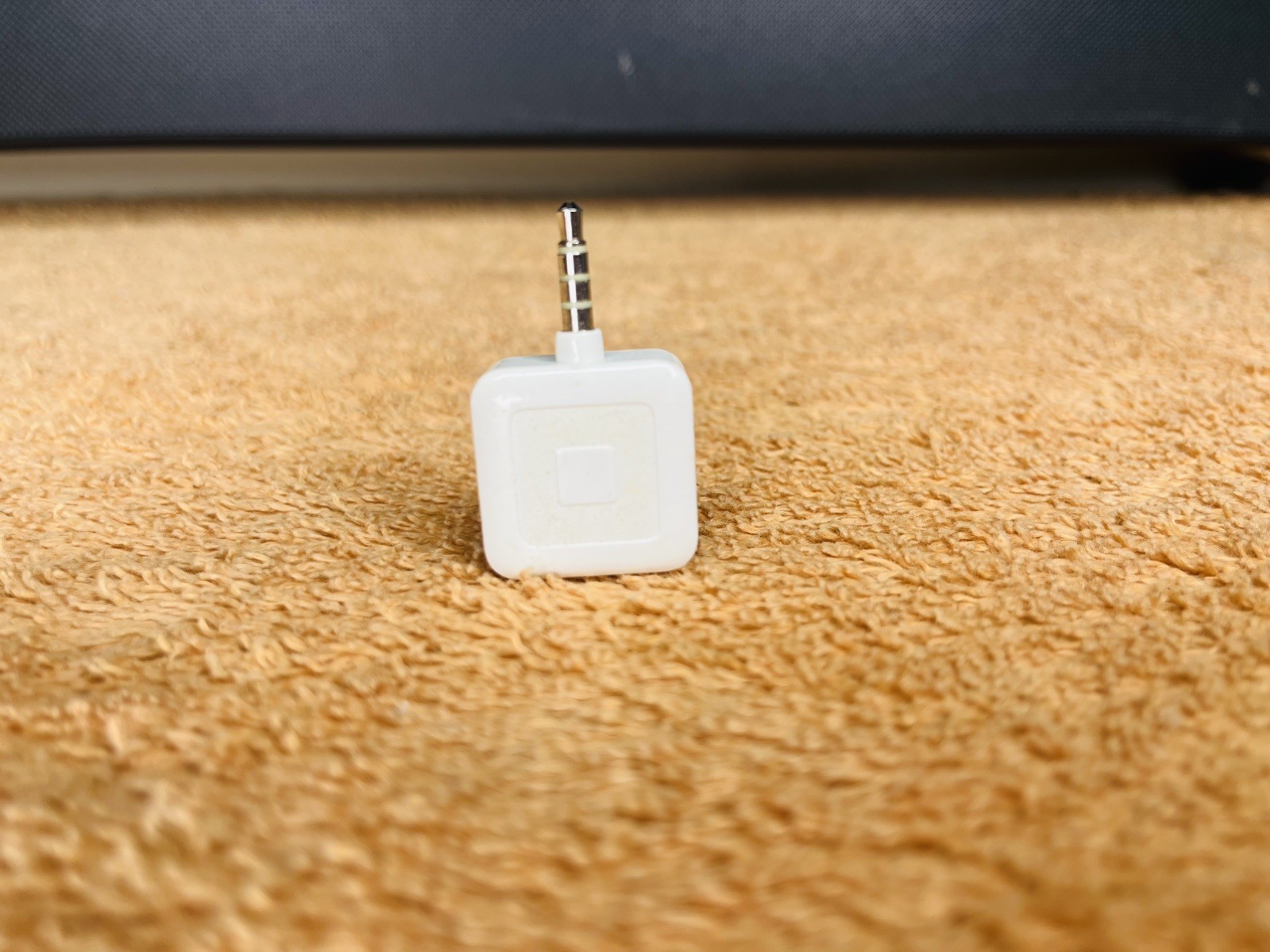 Square Credit Card Reader For iPhone/Android 3.5mm Headphone Jack Connector