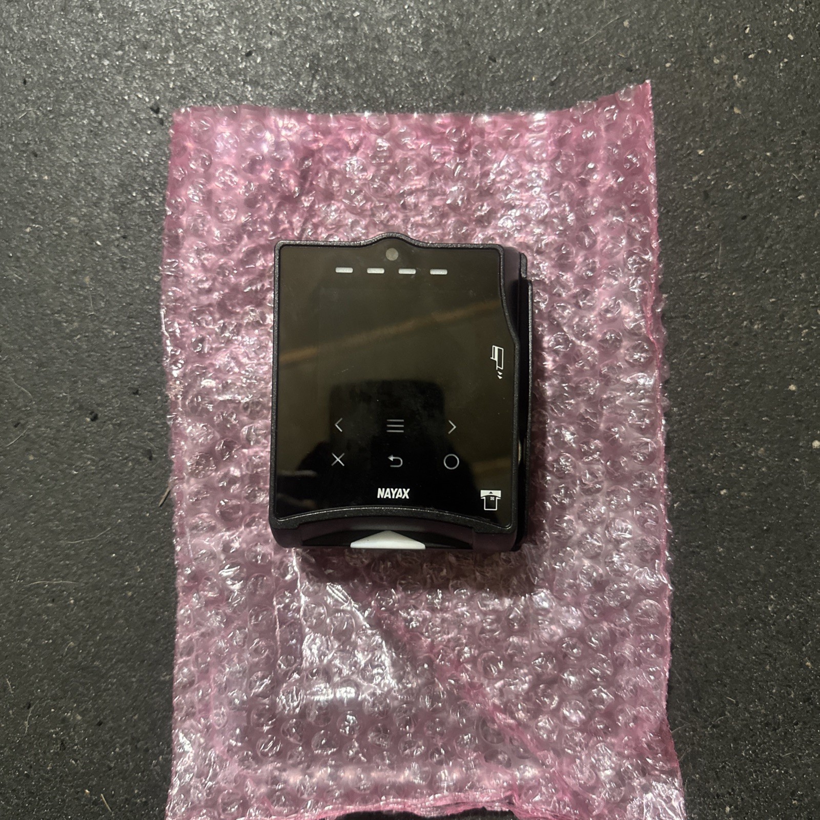 Black Nayax VPOS Touch Credit Card Reader
