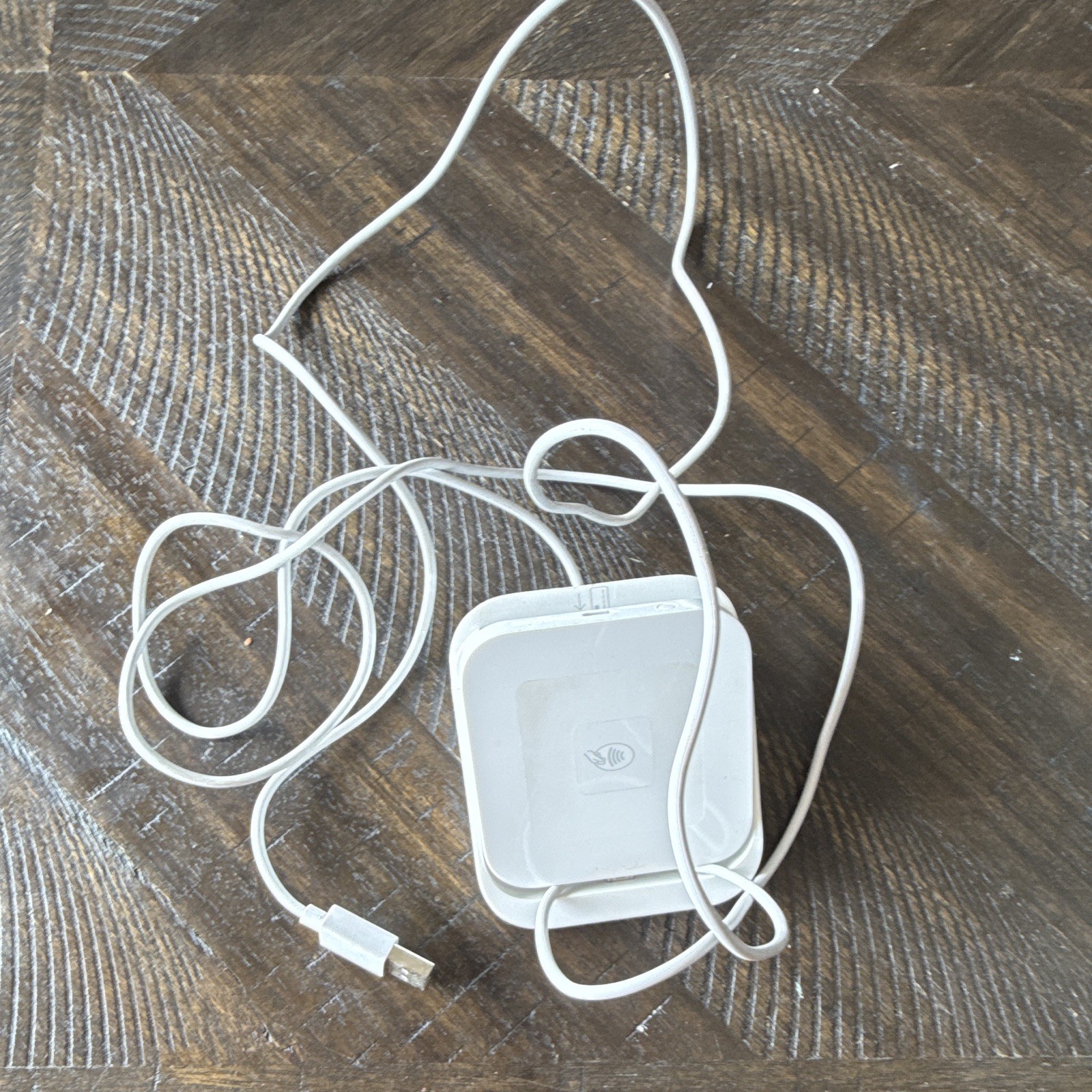 Square S8 Wired Credit Card Terminal Reader w/ Cable for Android & iPhone
