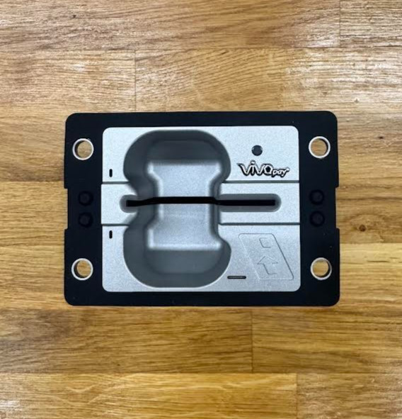 ID TECH VivoPay VP5300 Credit Card Reader Terminal