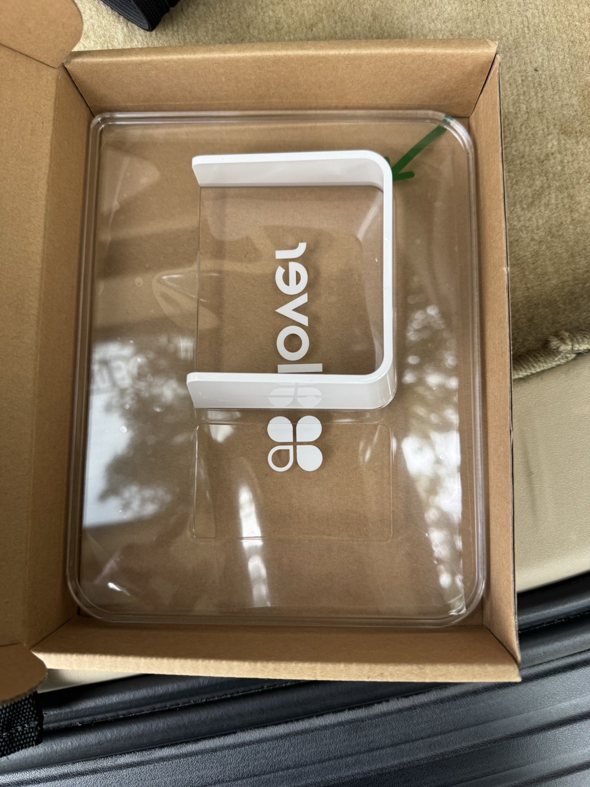 Clover Flex Handheld POS System C403 with Charging Cradle, White