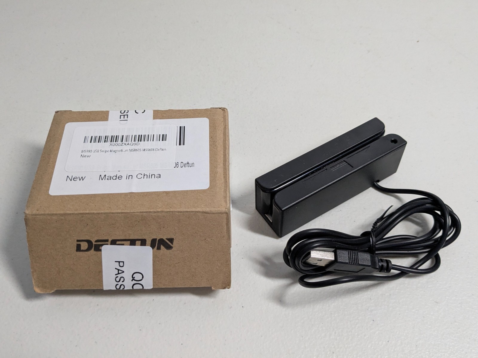 Deftun MSR90 USB Magnetic Stripe Card Reader 3-Track Credit Card Reader Open Box