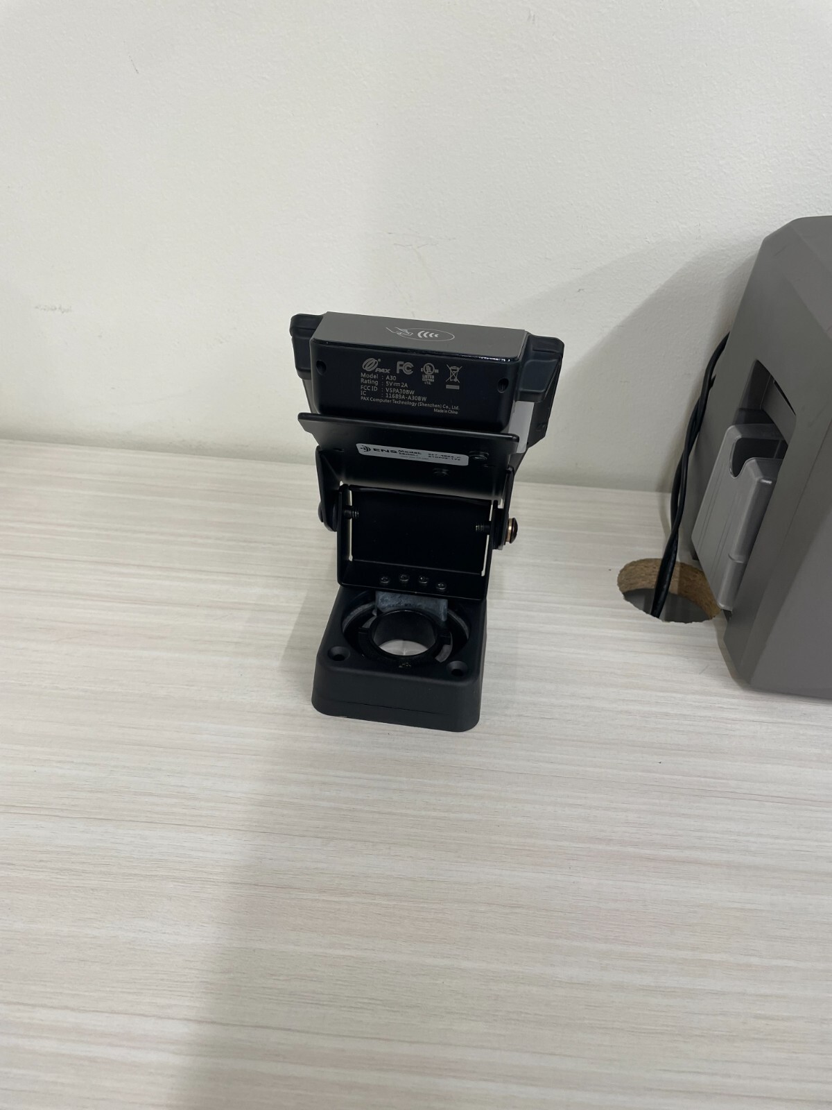 Pax Q30/A30 Stand – Tilts/Swivels – Countertop