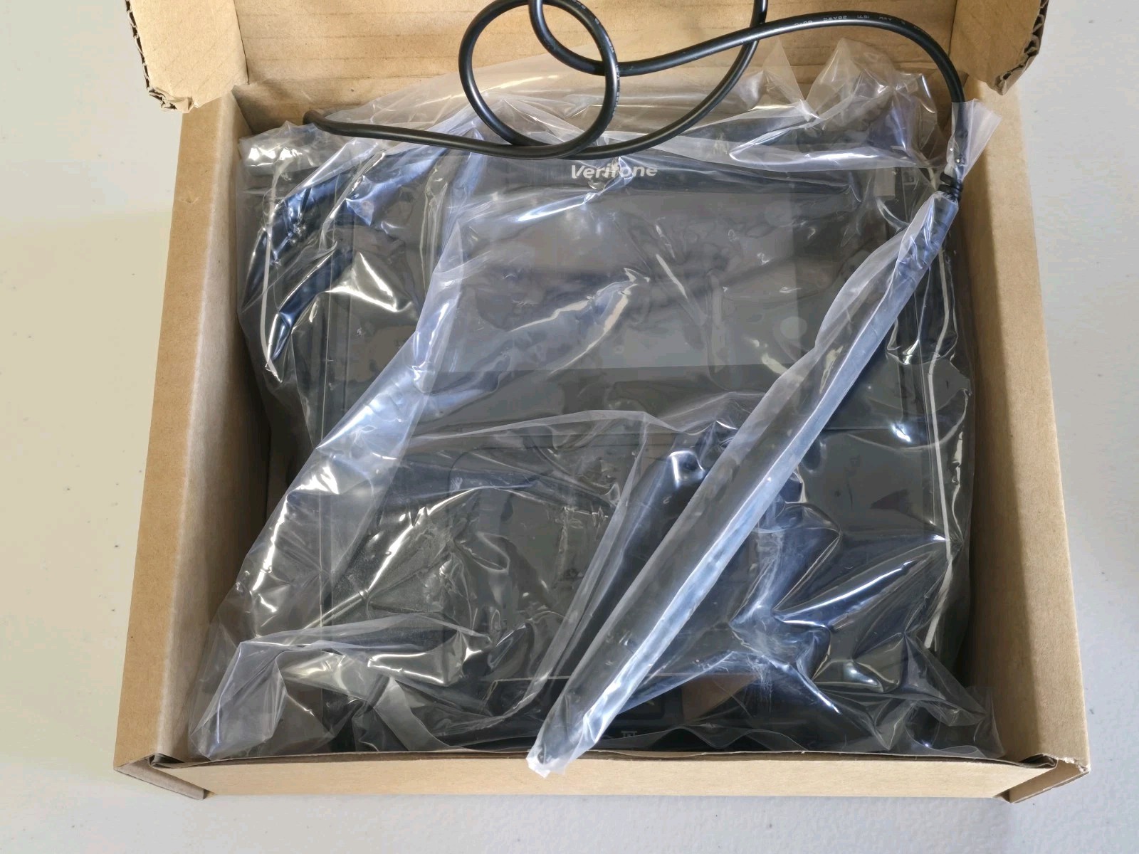New VeriFone MX 915 Credit Card Pinpad Payment Terminal M177-409-01-R Sealed