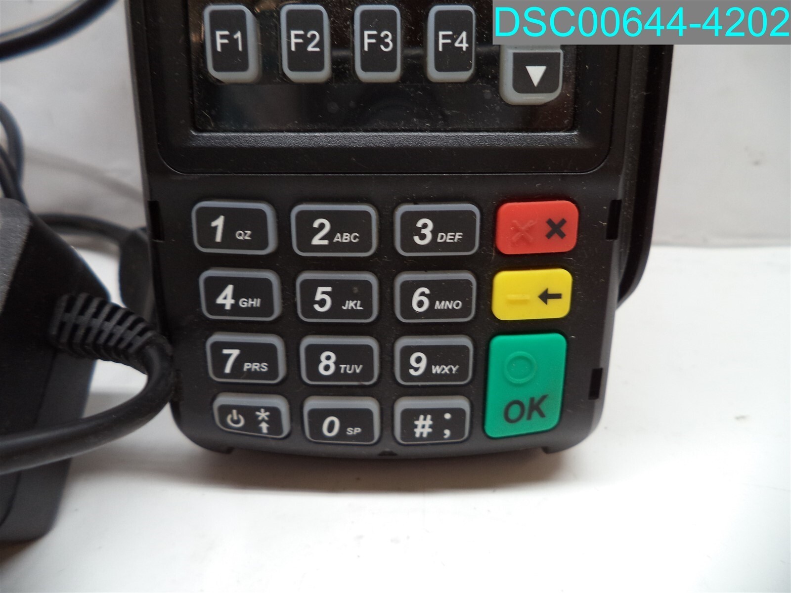 Used Item DEJAVOO SM Z8 Credit Card Terminal VEGA3000