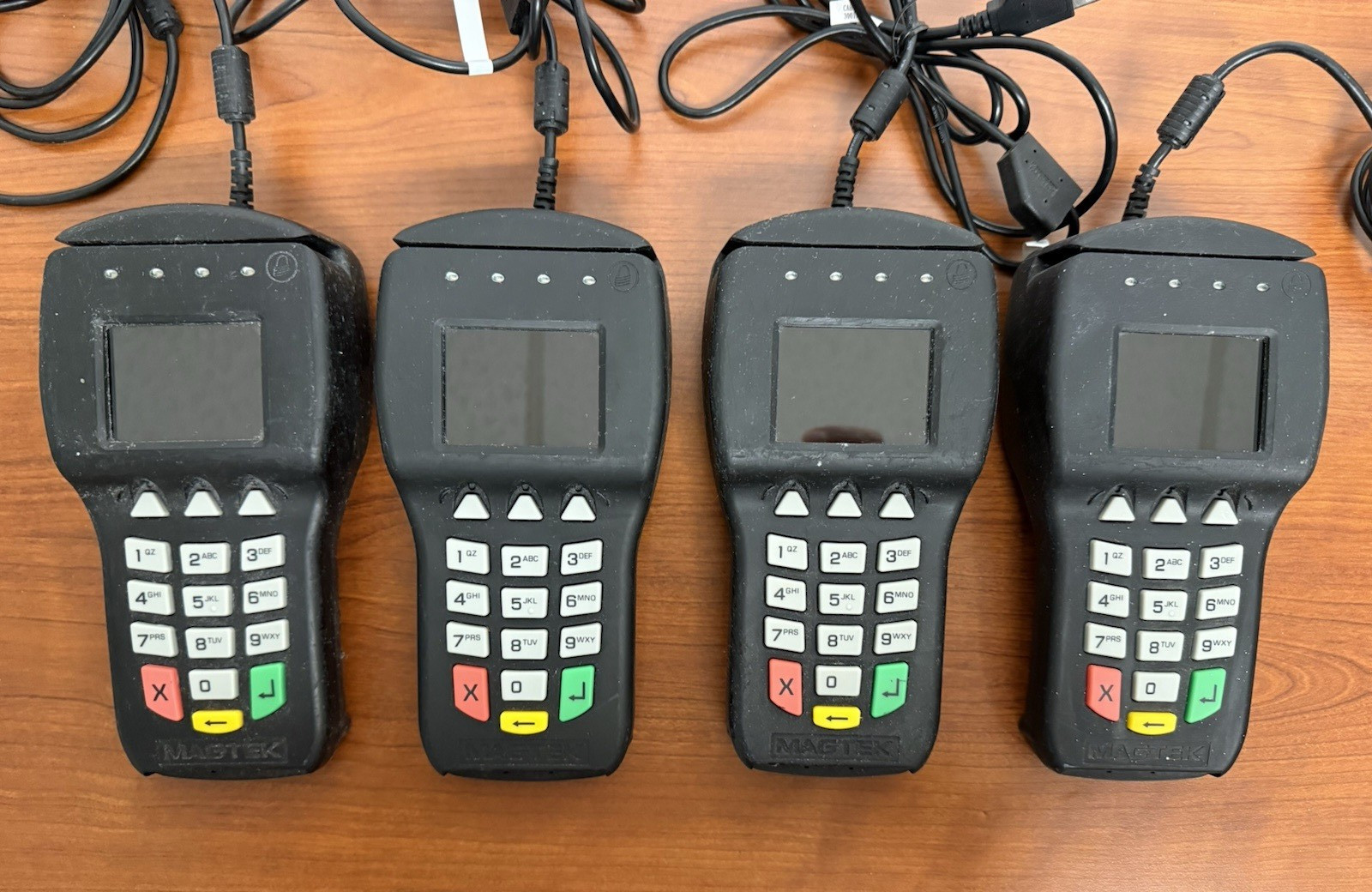 Lot of 4 MagTek DynaPro 30056013 PIN Pad Credit Card Reader w/ Power Cable