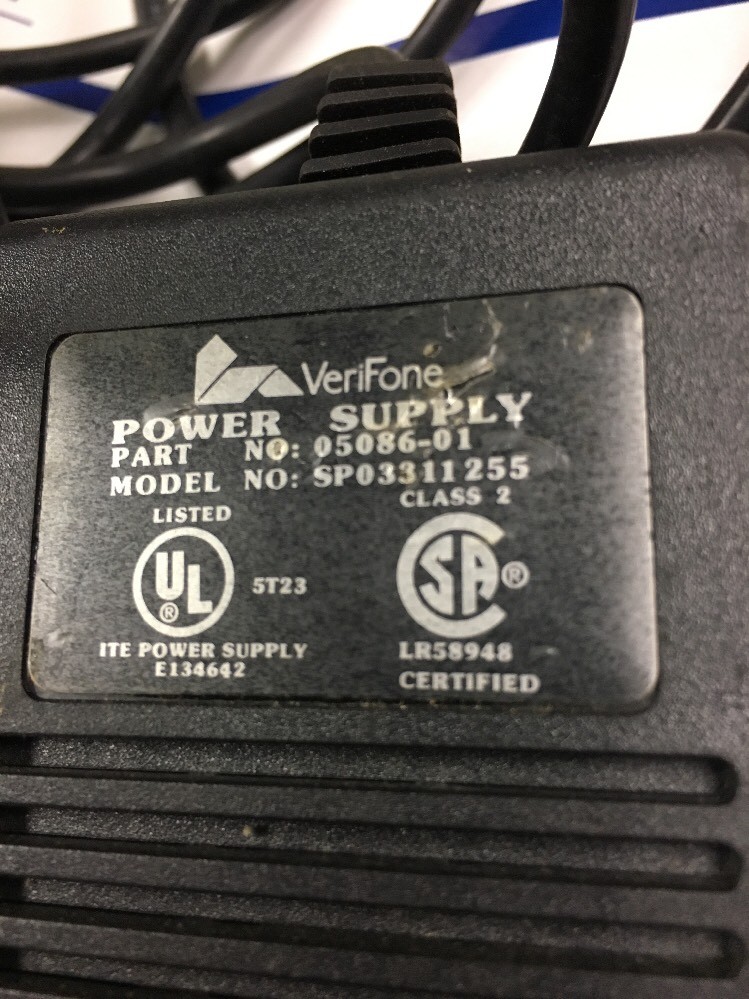 VeriFone AC Adapter , Power Supply 05086-01 , SP03311255 BLACK