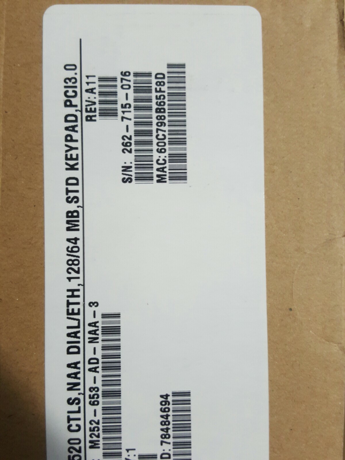 Verifone VX520 CTLS, NAA Dial/Eth, 128/64 MB, STD Keypad, PC13.0