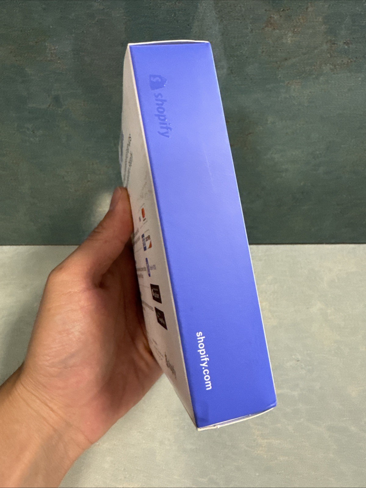 Shopify Chip and Swipe Credit Card Reader Wireless White Model S1701 – NEW