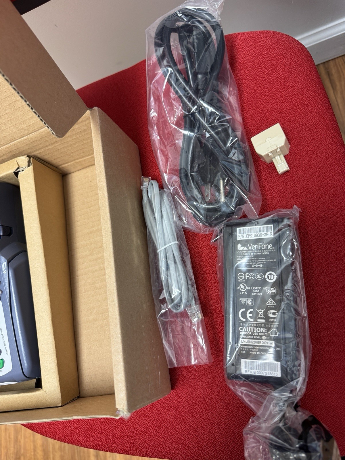 New Verifone VX510 Omni 5100 Credit Terminal Reader Open Box