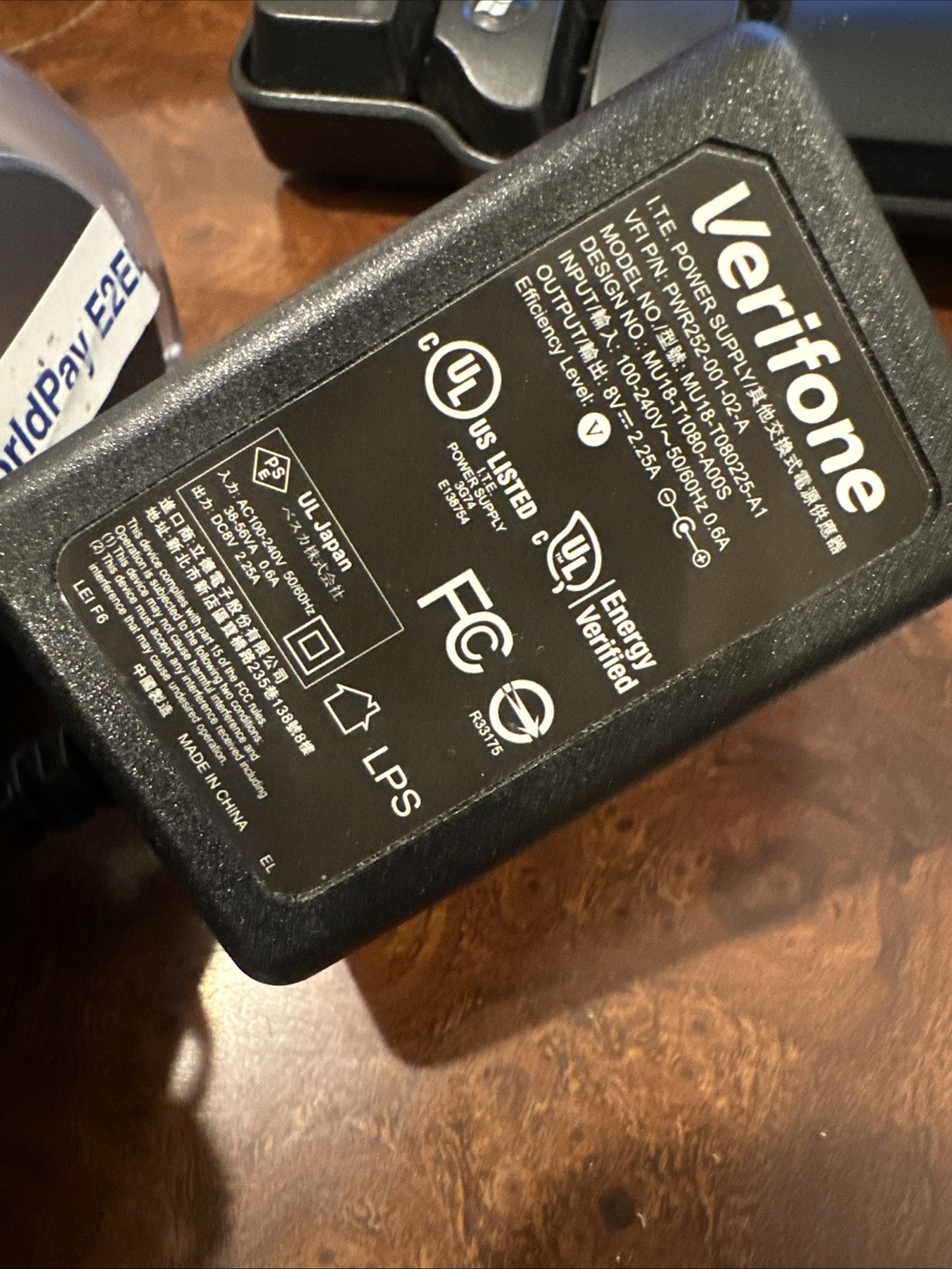 VeriFone VX 520 Credit Card Machine Reader Point of Sale POS
