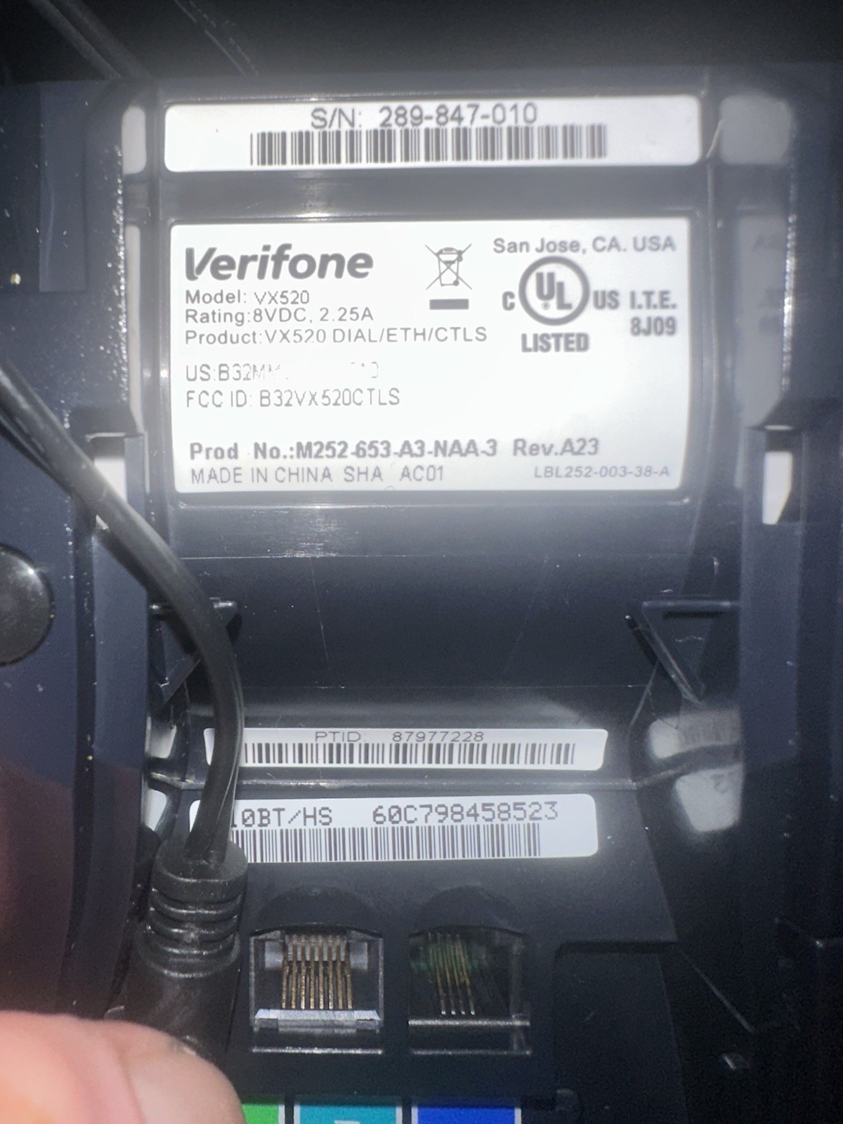 Verifone VX 520 CTLS Terminal – FOR PARTS / AS-IS (Tamper Error)