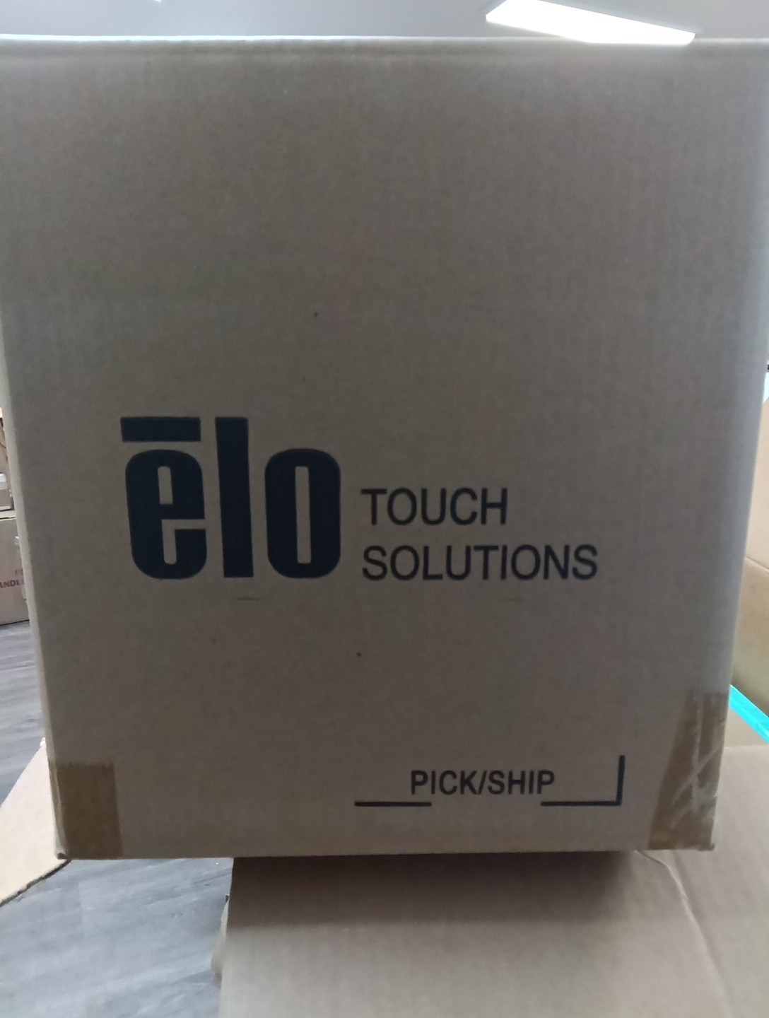 Elo E924077 Flip Design Stand for I-Series 10″ and 15″ Touchcomputers – Black