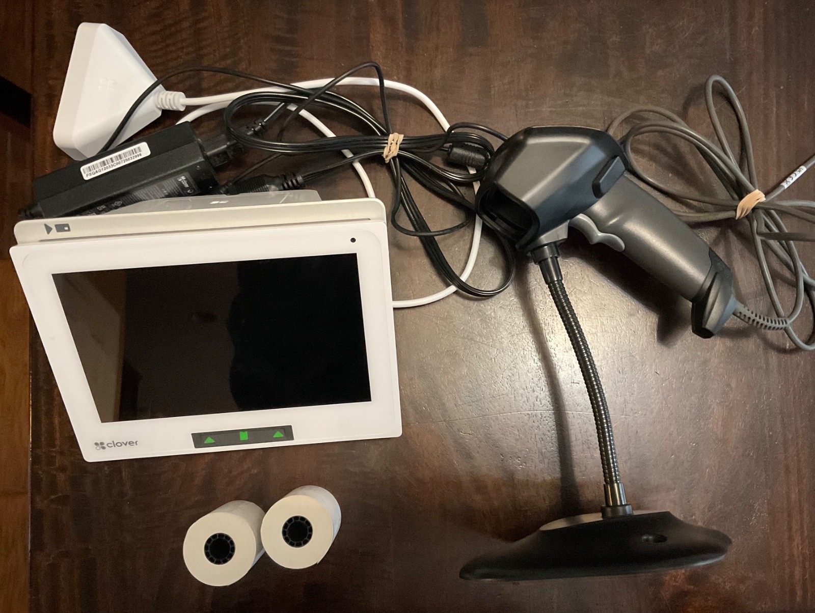 clover mini pos C305 system with Zebra Scanner and Receipt paper