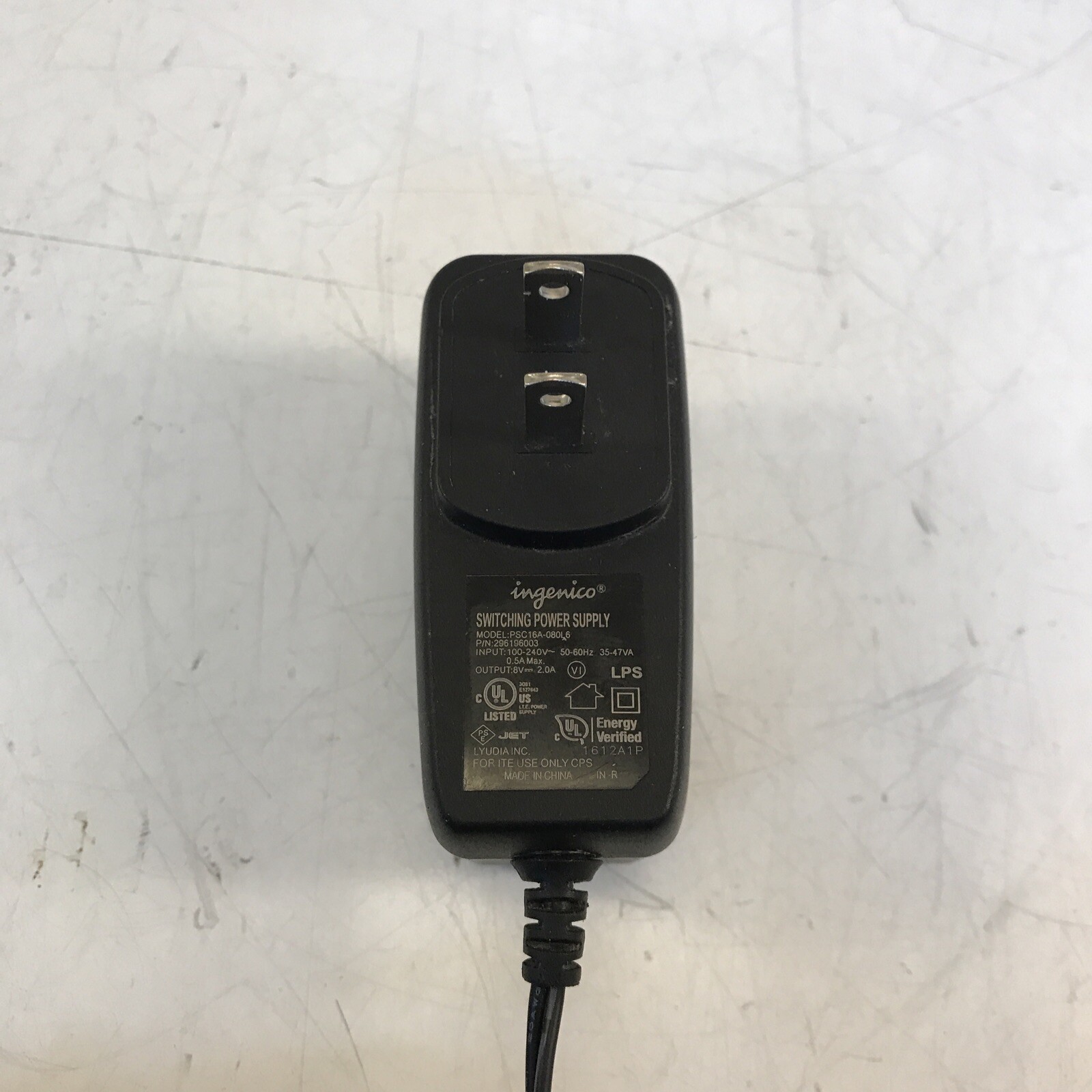 lot of 7 Ingenico IPP350 Credit Card Terminals powers on