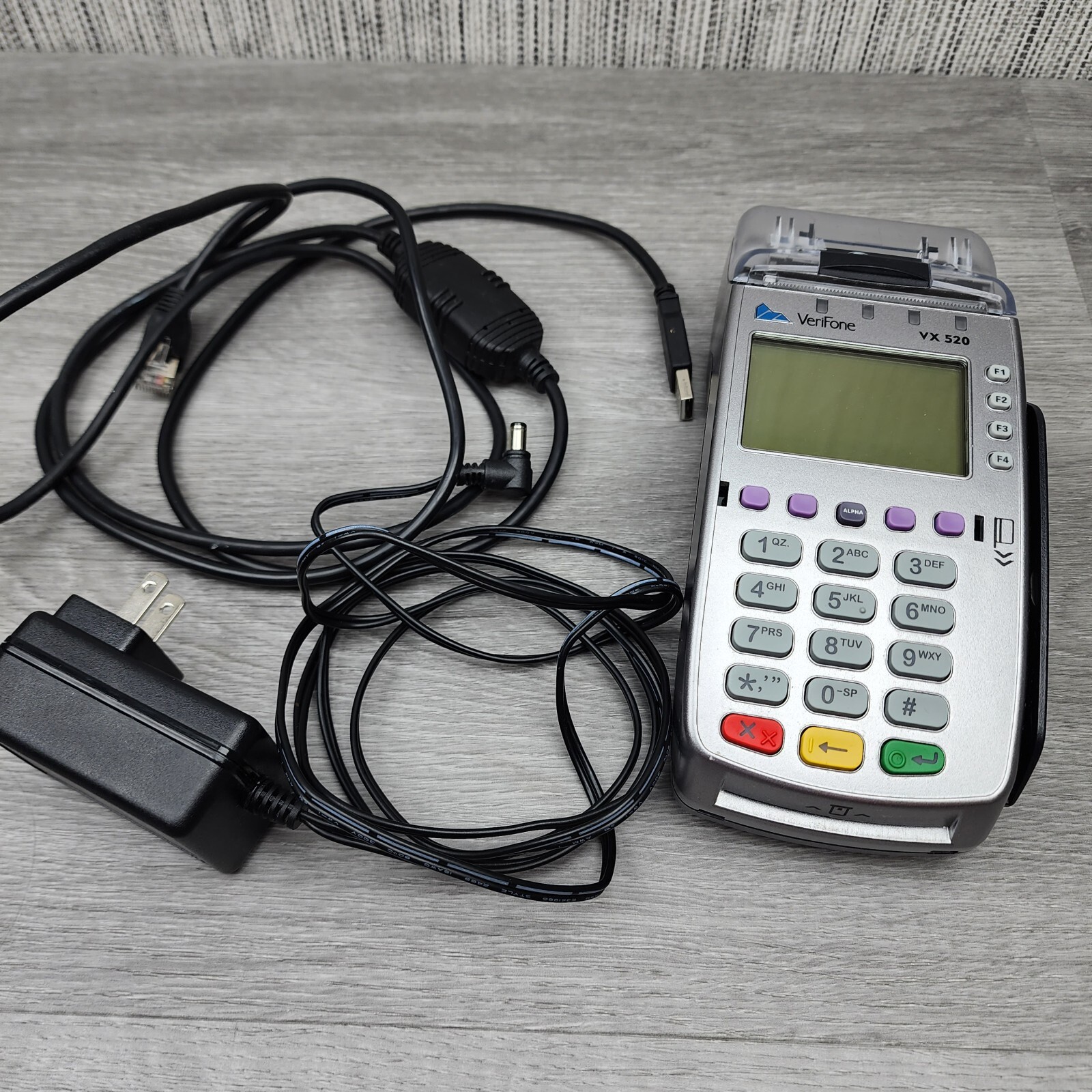 Verifone VX520 POS Credit Card Reader Machine #M252-753-03-NAA-3 w/ Power Supply