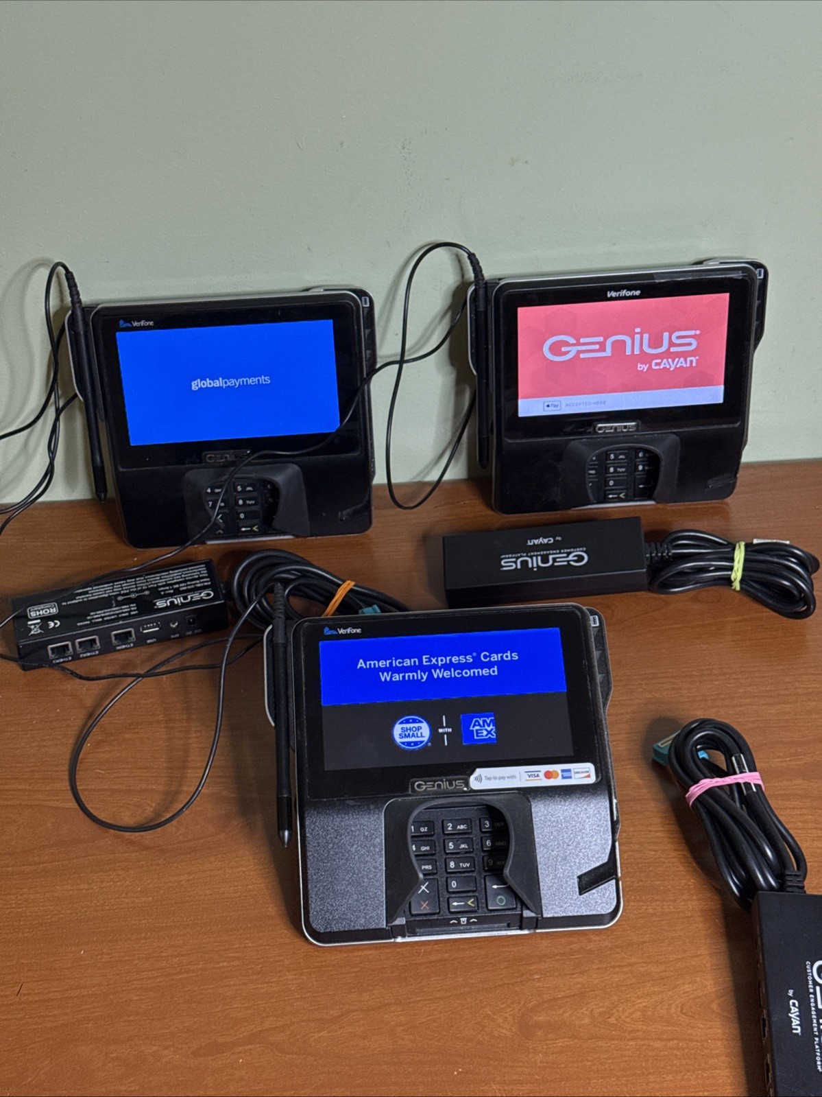 Lot of 3 Verifone MX925CTLS Genius by Cayan Payment Terminals w/ Power Supplies