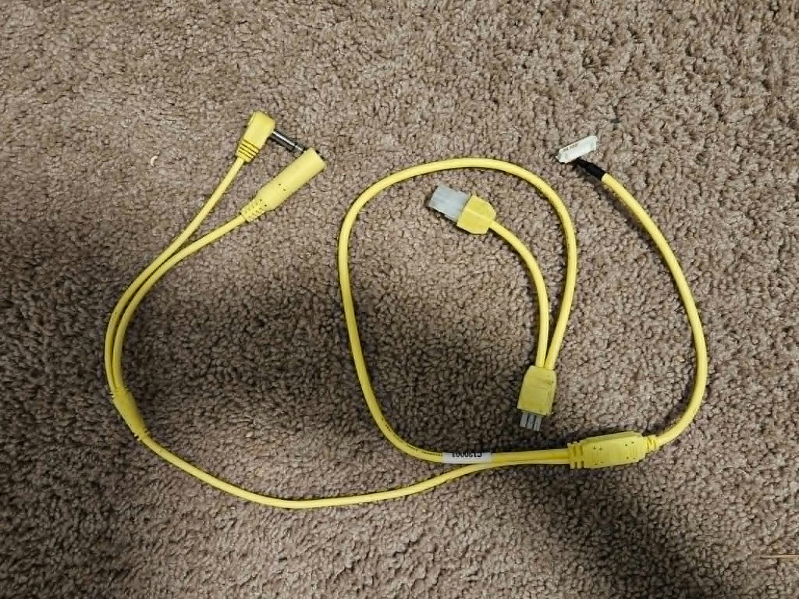 Nayax VPOS Touch Credit Card Reader Yellow MDB / DEX Cable For Vending Machine