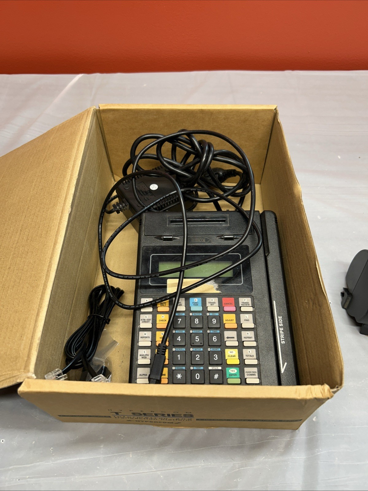 Hypercom T7Plus POS Credit Card Machine Terminal with OEM Power Supply *used