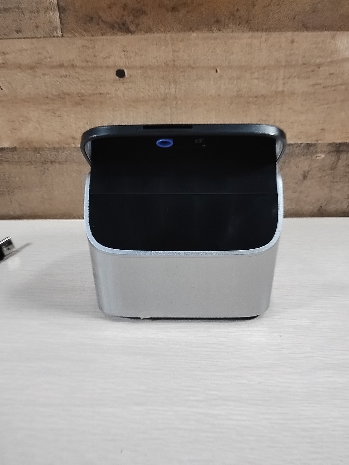 Shopify POS iPad Stand (9.7” Lightning) with Card Reader Model S1803B
