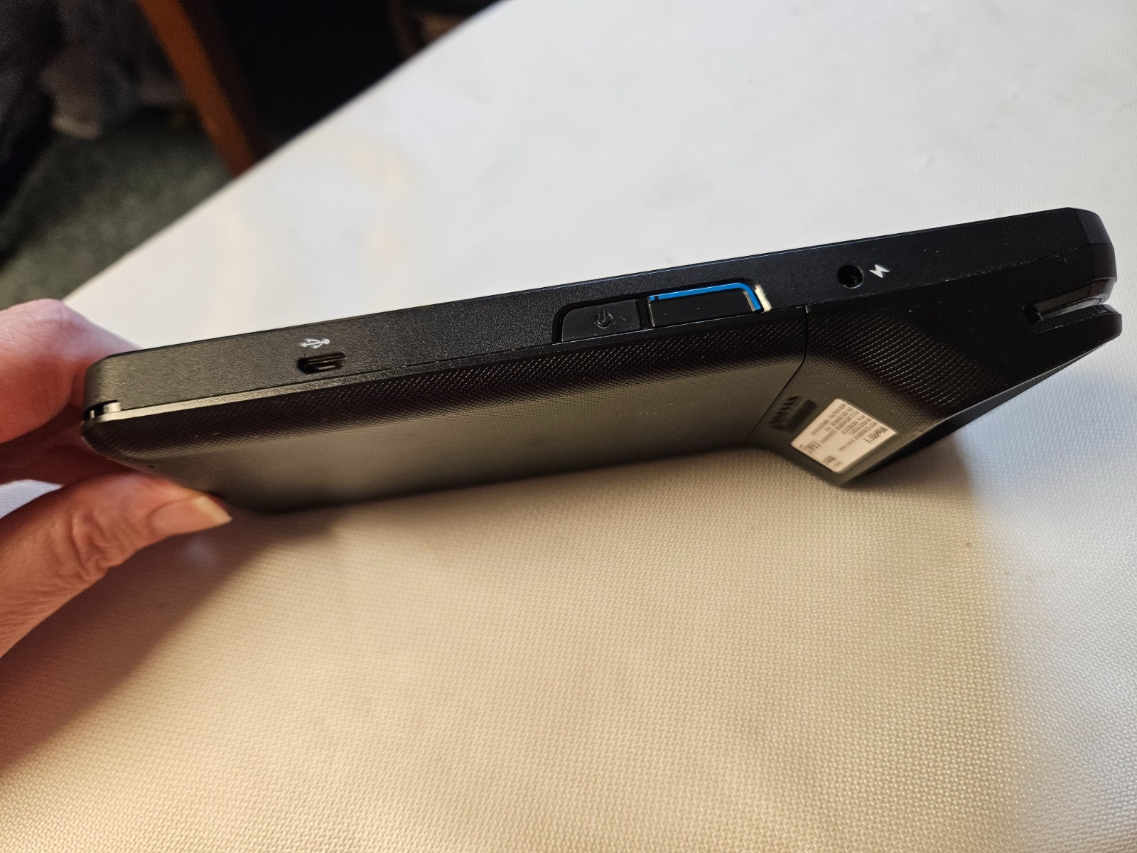 WisePOS E Model: WSC51 Smart Touch Screen Card Reader With Chrg Cord POS CC TAP