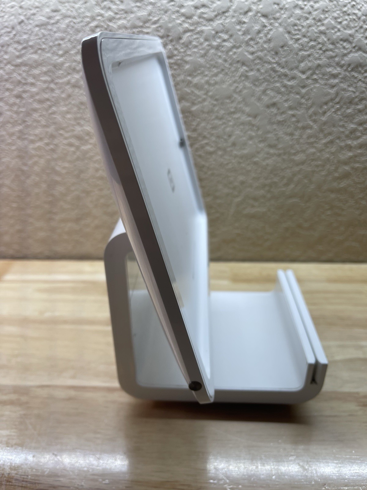 Pre Owned | Square S089 POS Terminal Countertop Dock Only – White for 9.7″ IPAD