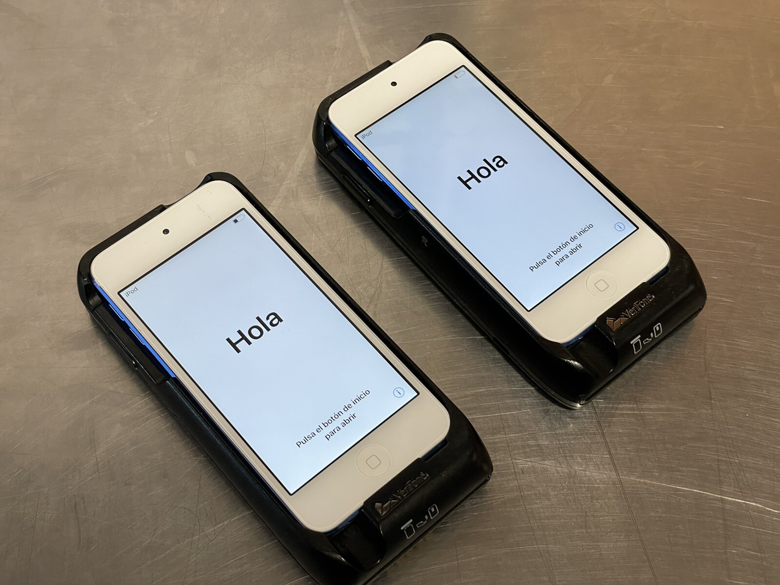 VERIFONE PAYWARE E315M IPHONE IPOD MOBILE BARCODE CC TERMINAL With iPod