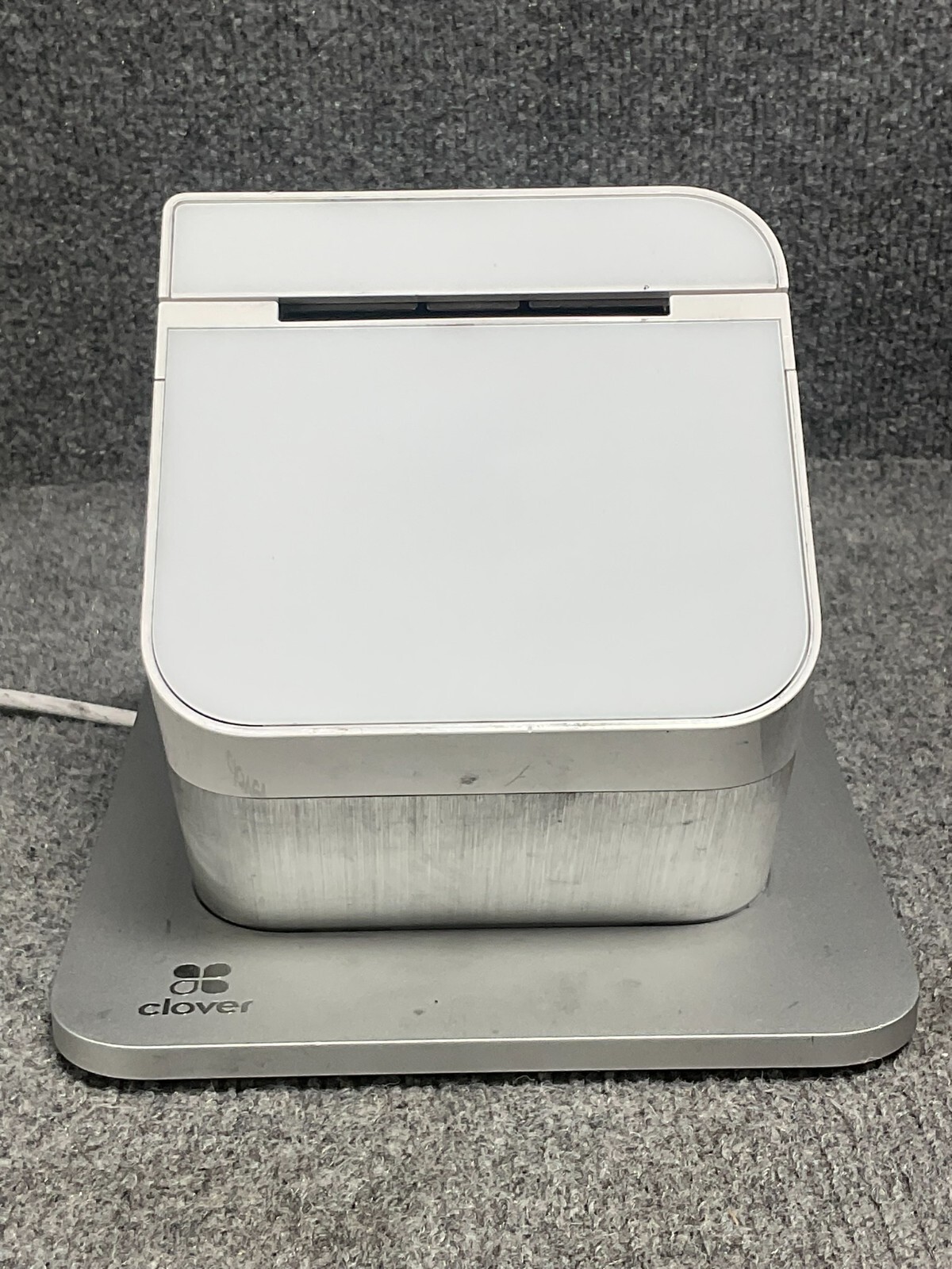 Clover C500 POS Station Monitor P500 Printer H500 Hub 24 Volt White