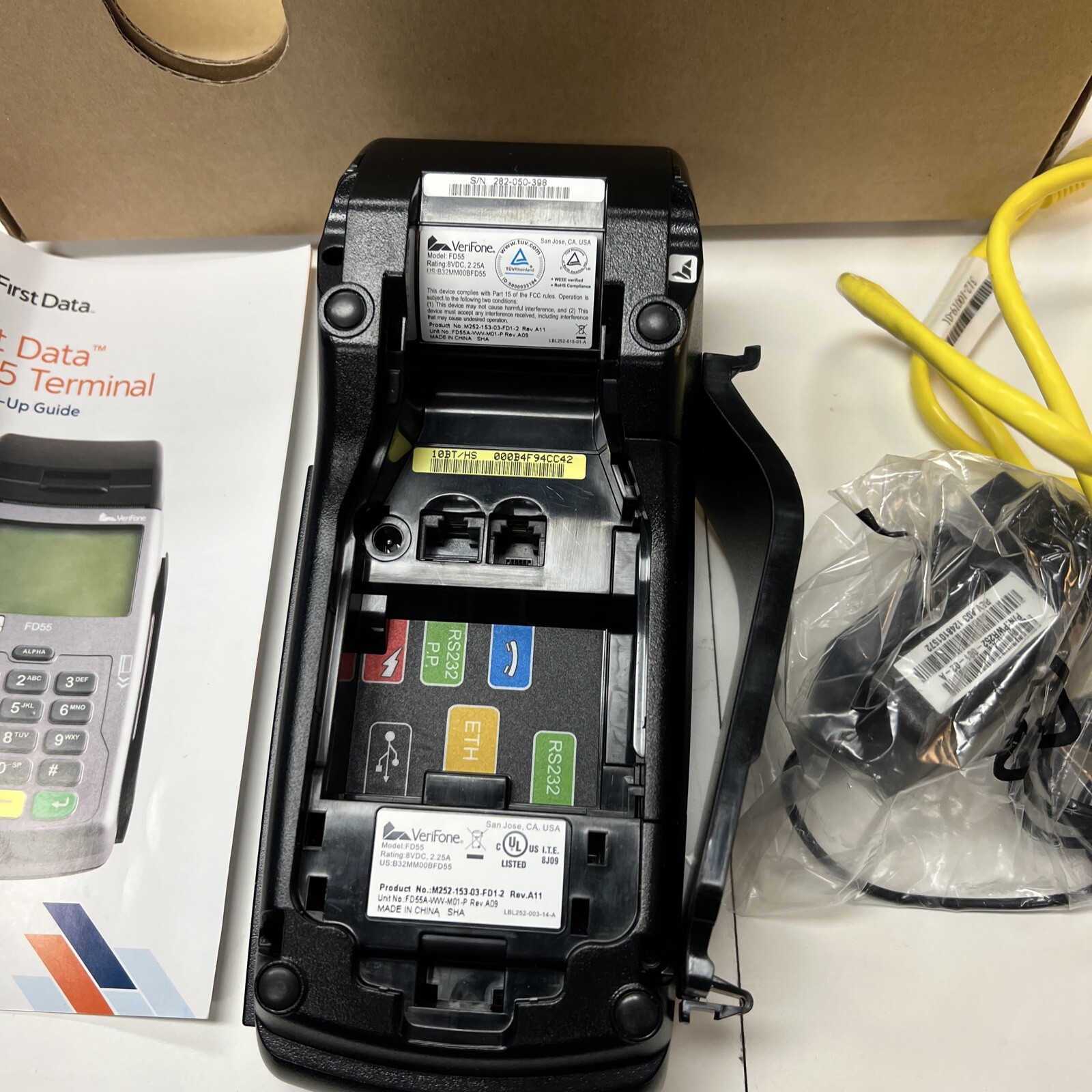 FIRST DATA FD55 Credit Card Reader with Phone and Power Cables