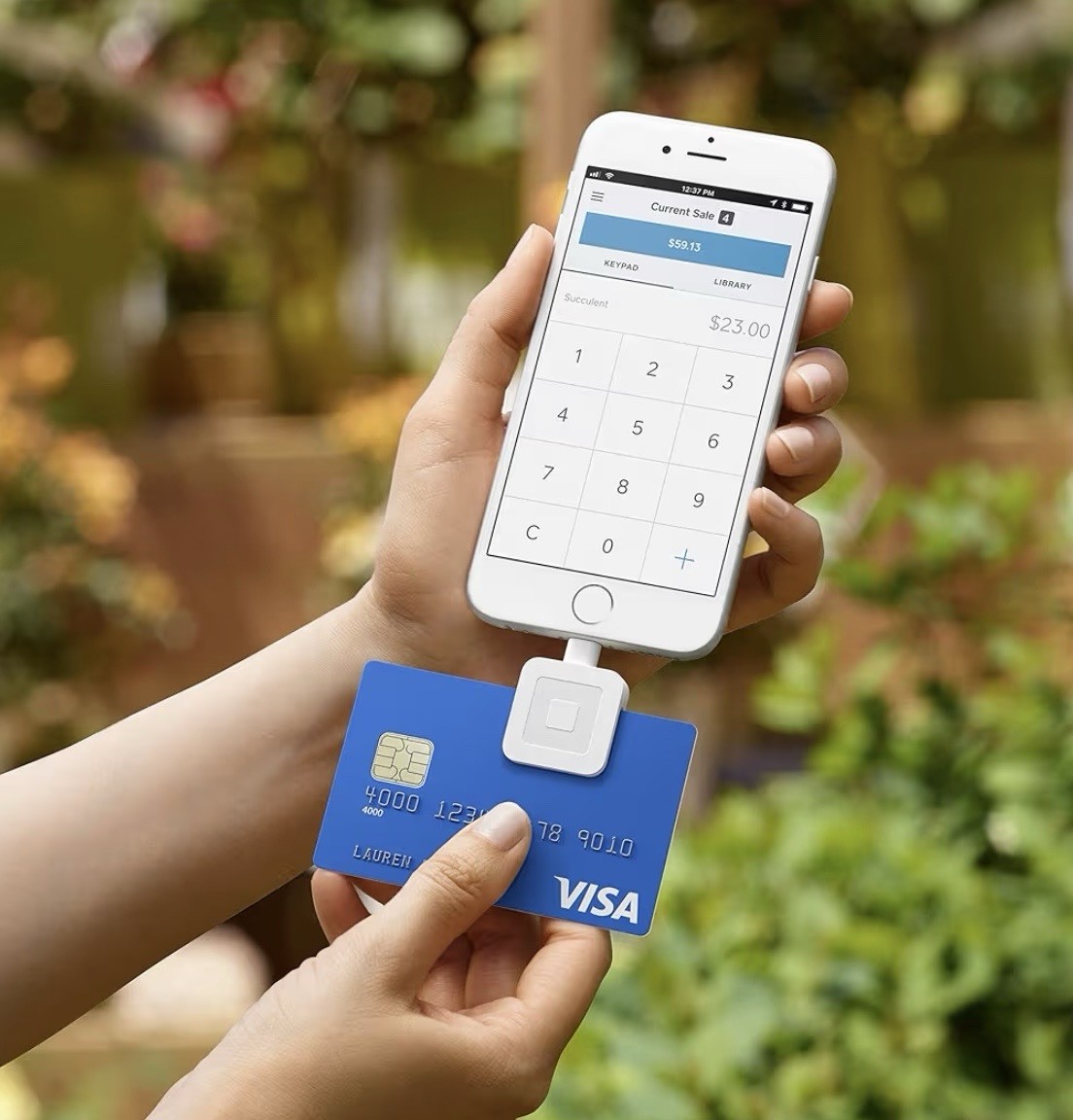 Square Reader For Magstripe Credit Card Scanner Lightning Connector iPhone iPad