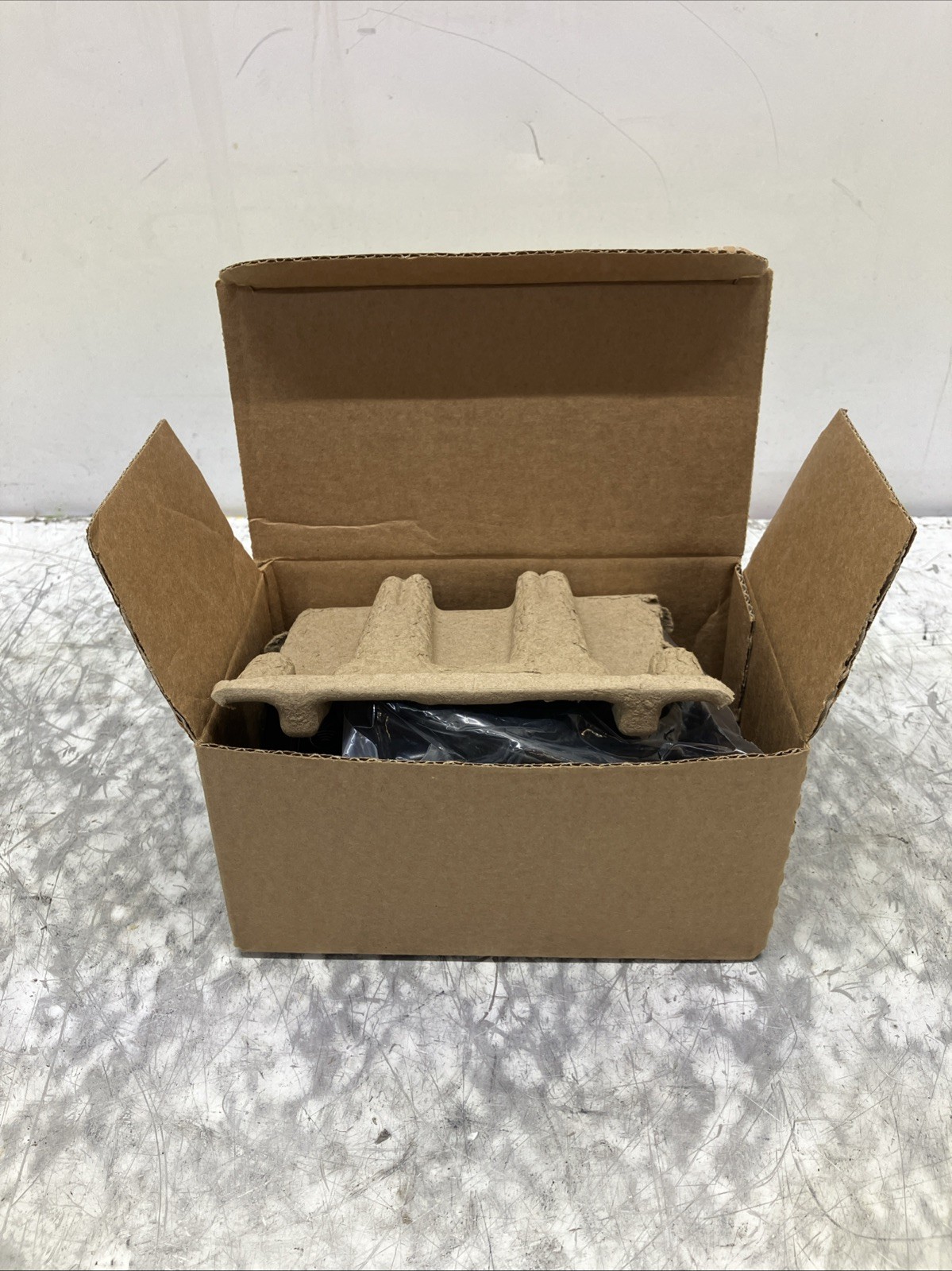 Ingenico Lane/3000 Payment Terminal with PIN Pad, Screen, And Cables