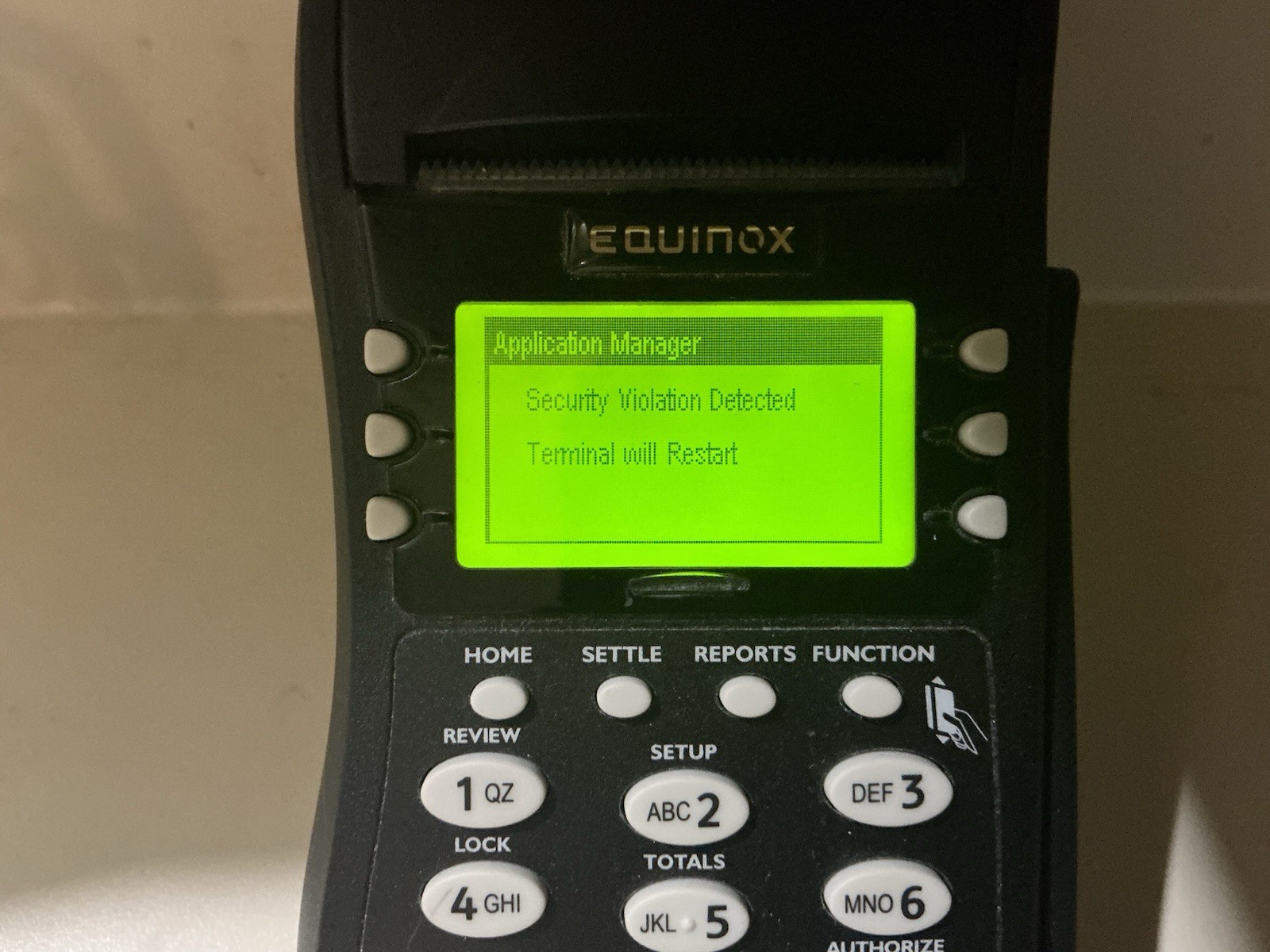 VeriFone VX 520 CTLS M252-653-AD-NAA-3~ W/ Original Box