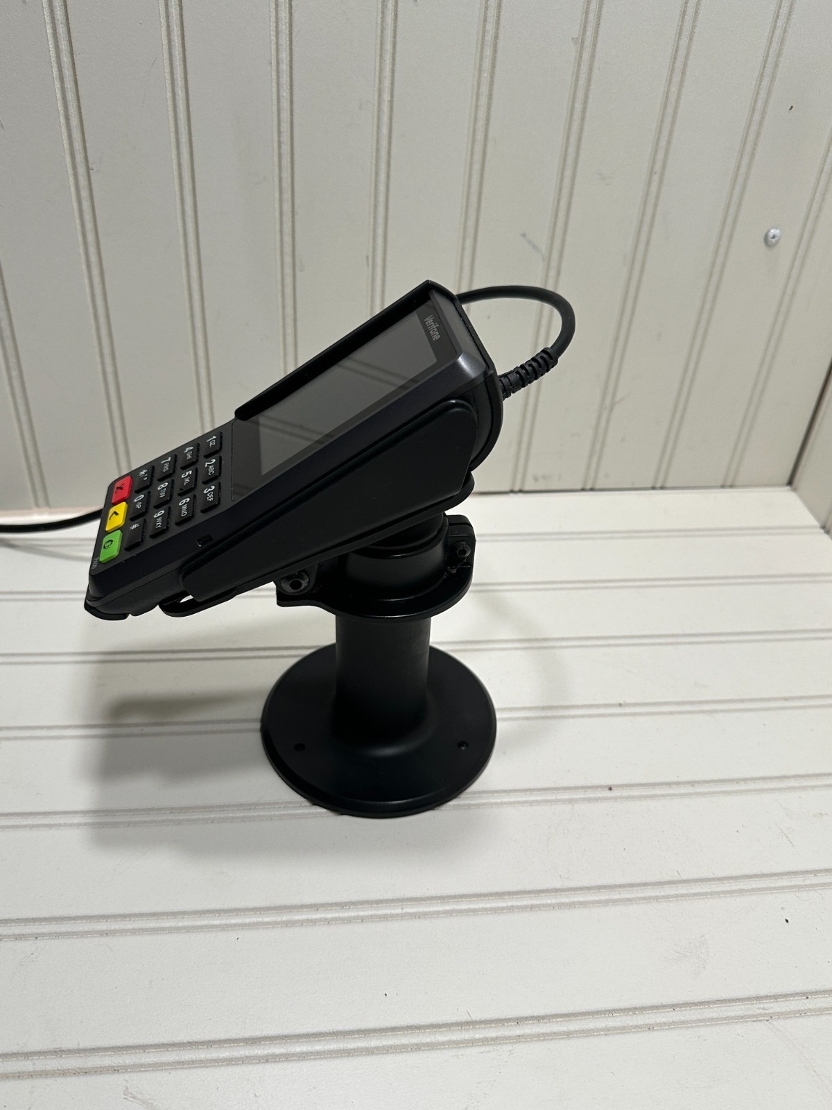 Verifone P400 Plus POS Credit Card Terminal w/ Stand & Power Adapter – Tested