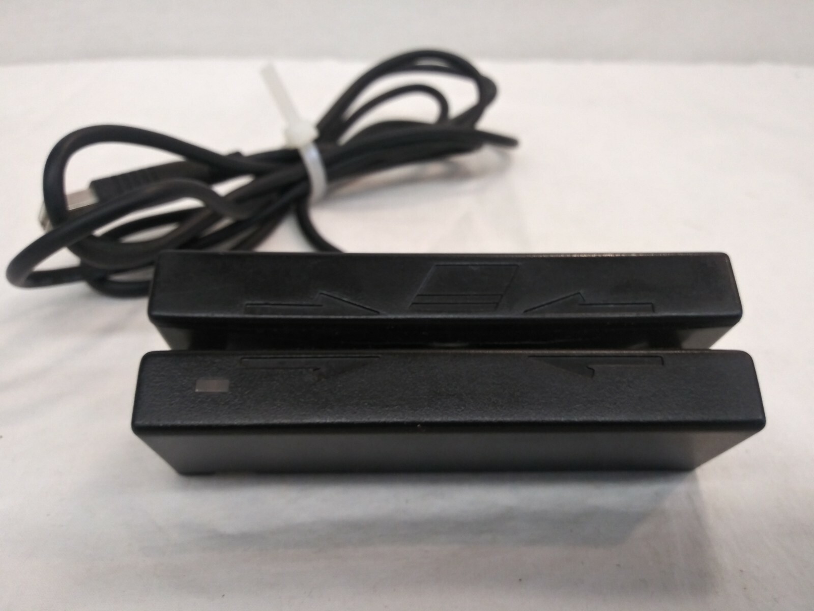 MAGTEK MAGNETIC SWIPE CARD READER