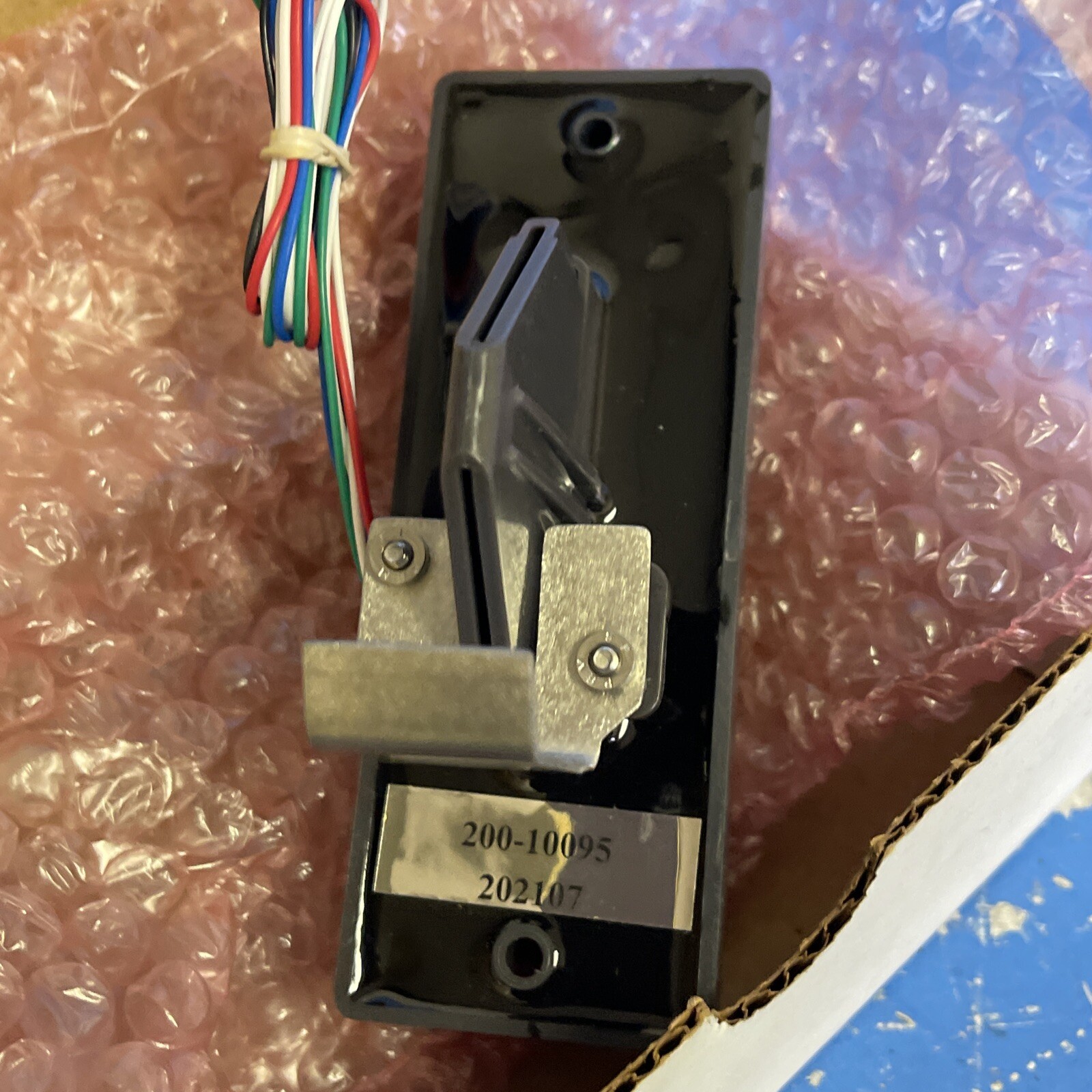 MCR-MMR-CONTACTLESS EMV MOBILE & NFC 200-10095 Device & Mag Stripe Card Reader