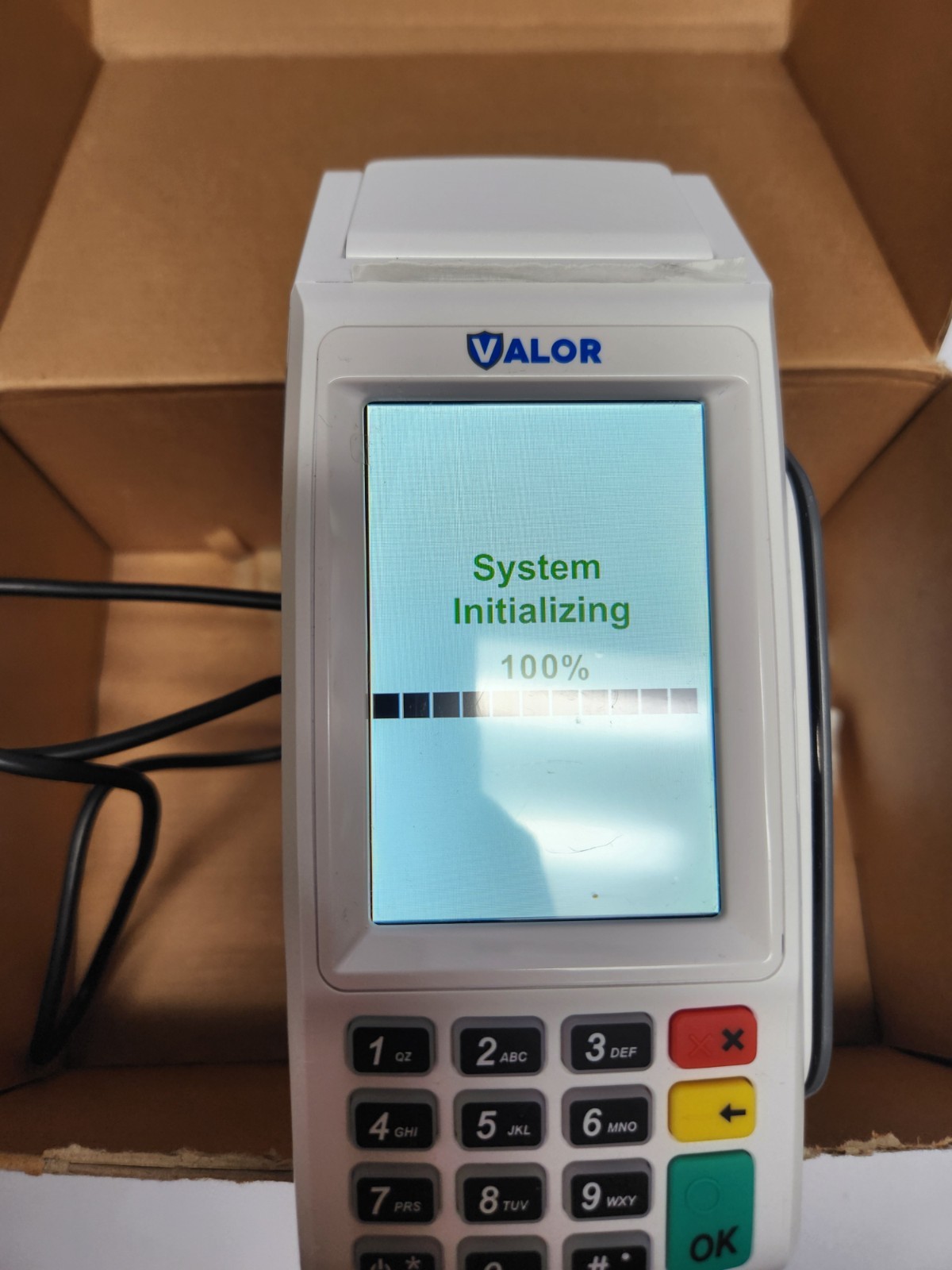 Valor VL100 Wired Credit Card Terminal POS Reader w/ Power Adapter