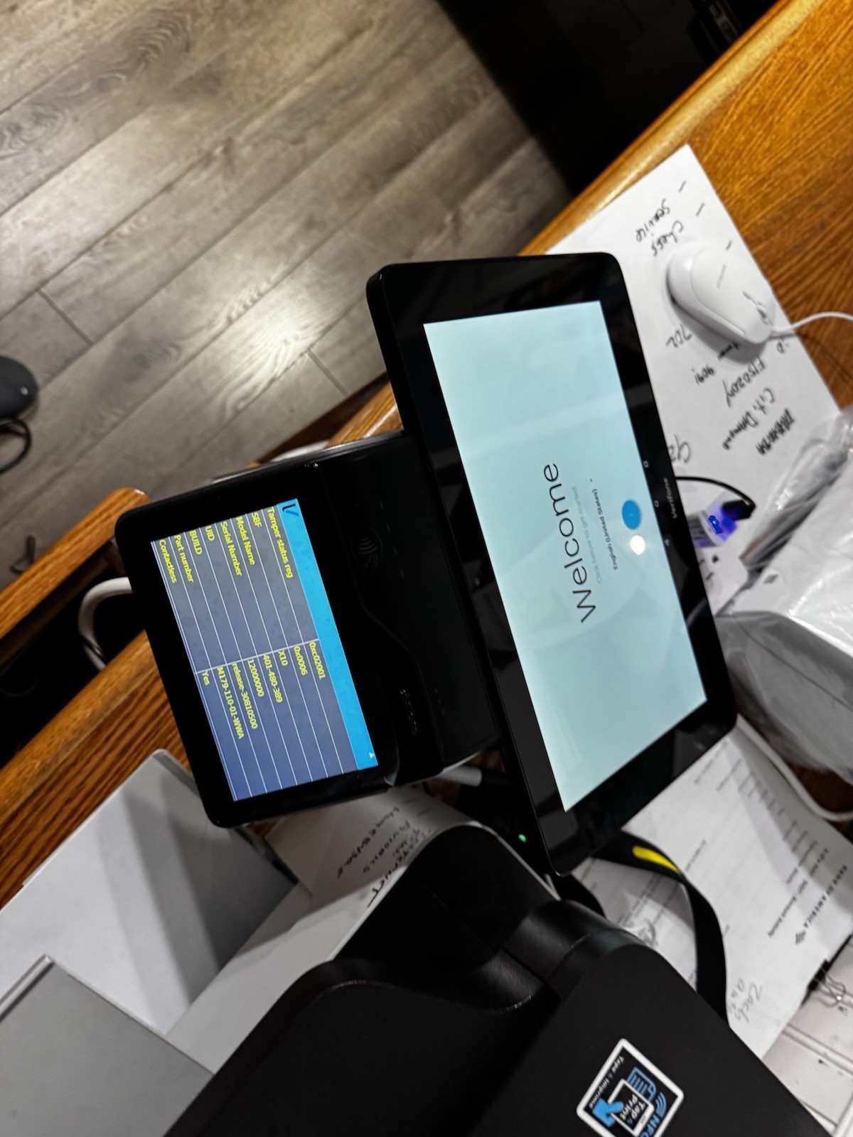 Credit Card Terminal Machine Verifone Carbon 10