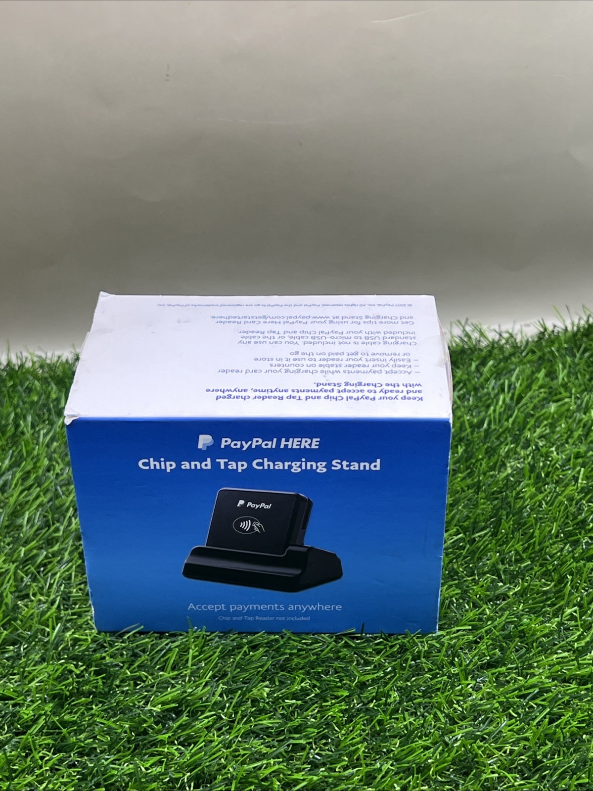 PayPal Here Chip and Tap Charging Stand with model number PCTUSDCRT