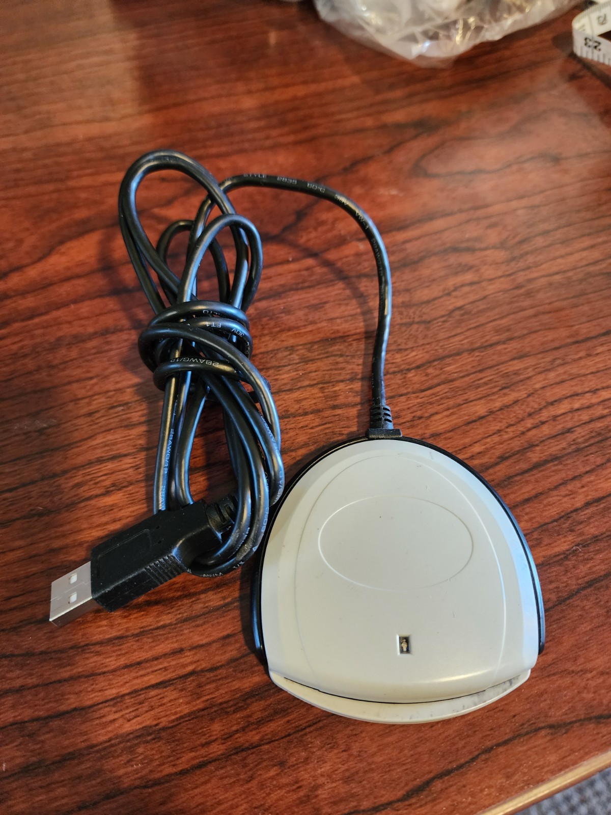 Identiv SCR3310v2.0 USB Smart Card Reader USB A