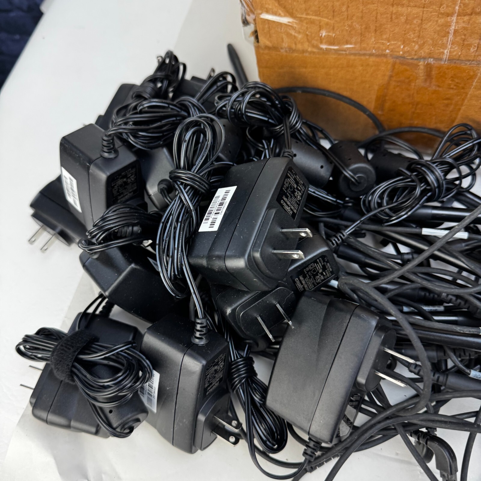 Lot of 22 Ingenico iSC Touch 250 Credit Card Machines w/ Power Supplies & Stylus