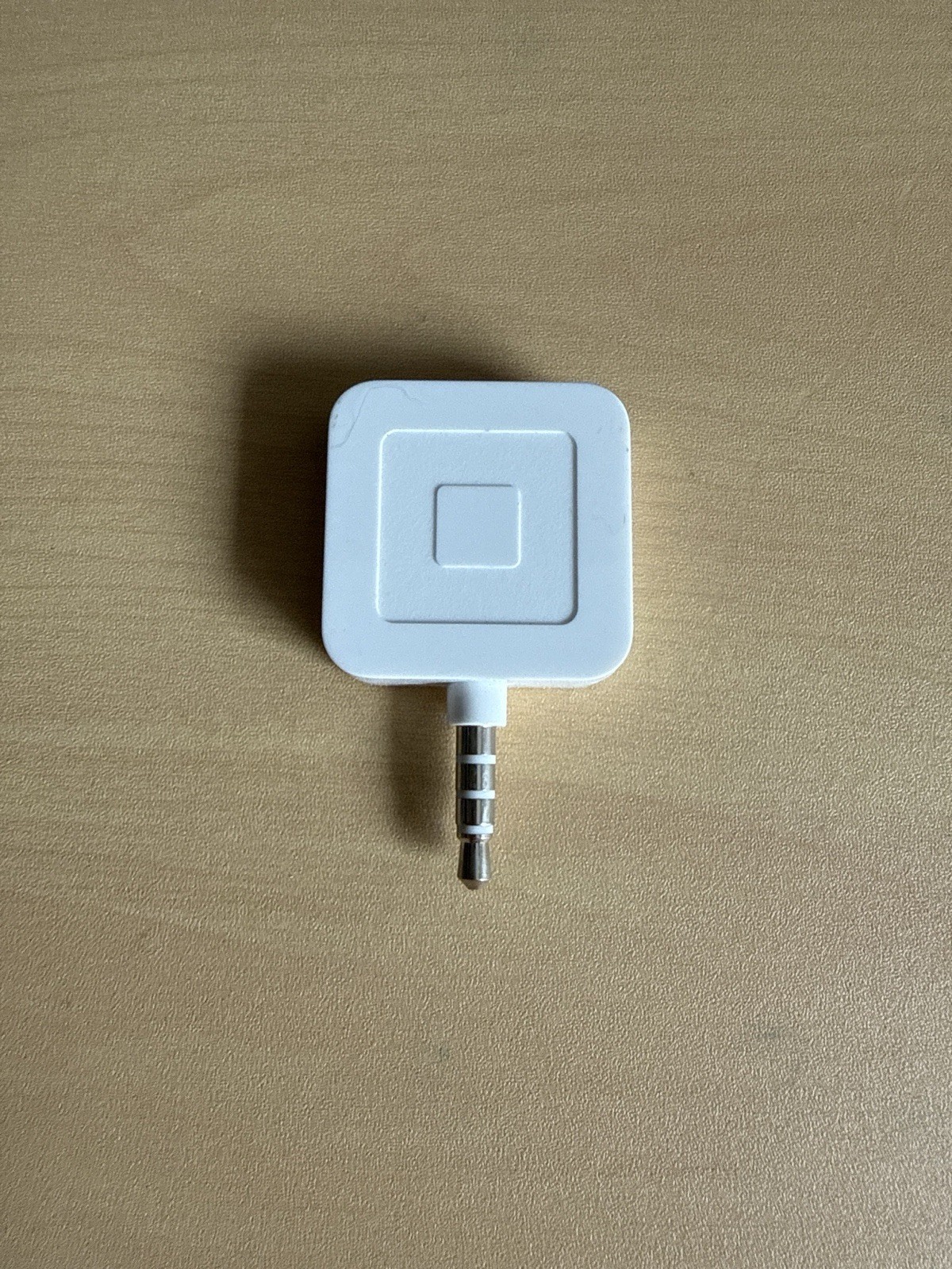Square A-PKG-0206-01 Credit Debit Card Reader – for Apple iPhone and Android