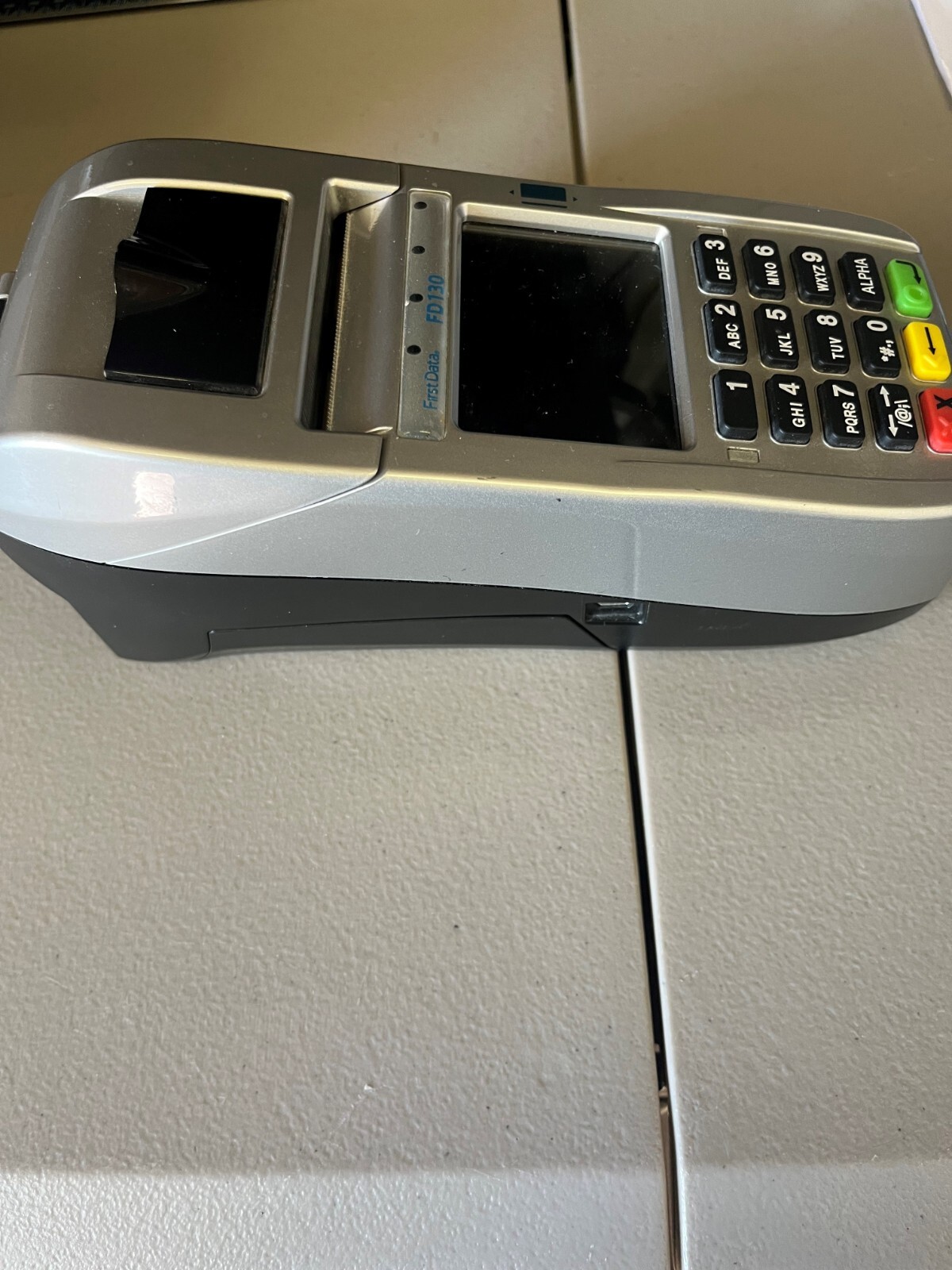 FIRST DATA FD130 Credit Card Reader w/Printer, Paper Roll & AC Adapter