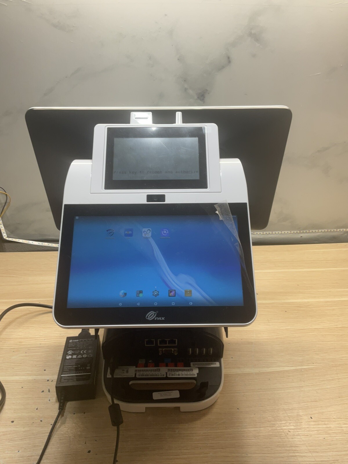 PAX E800 Point Of Sale System Android Payment Terminal Sold As Is/JUA2330